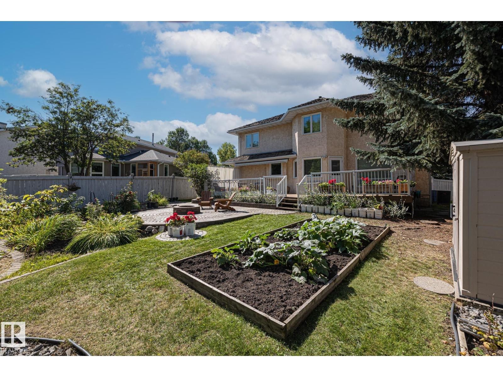 












3 HARNOIS PL

,
St. Albert,




Alberta
T8N5R2

