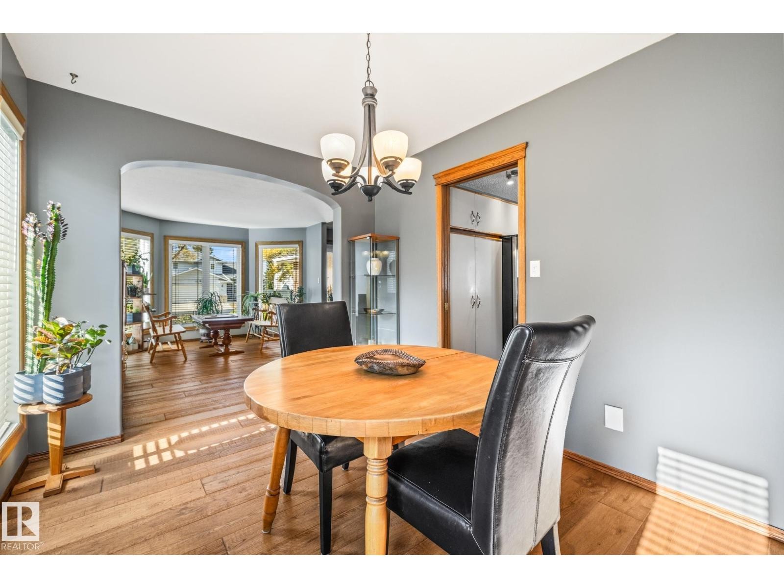 












3 HARNOIS PL

,
St. Albert,




Alberta
T8N5R2

