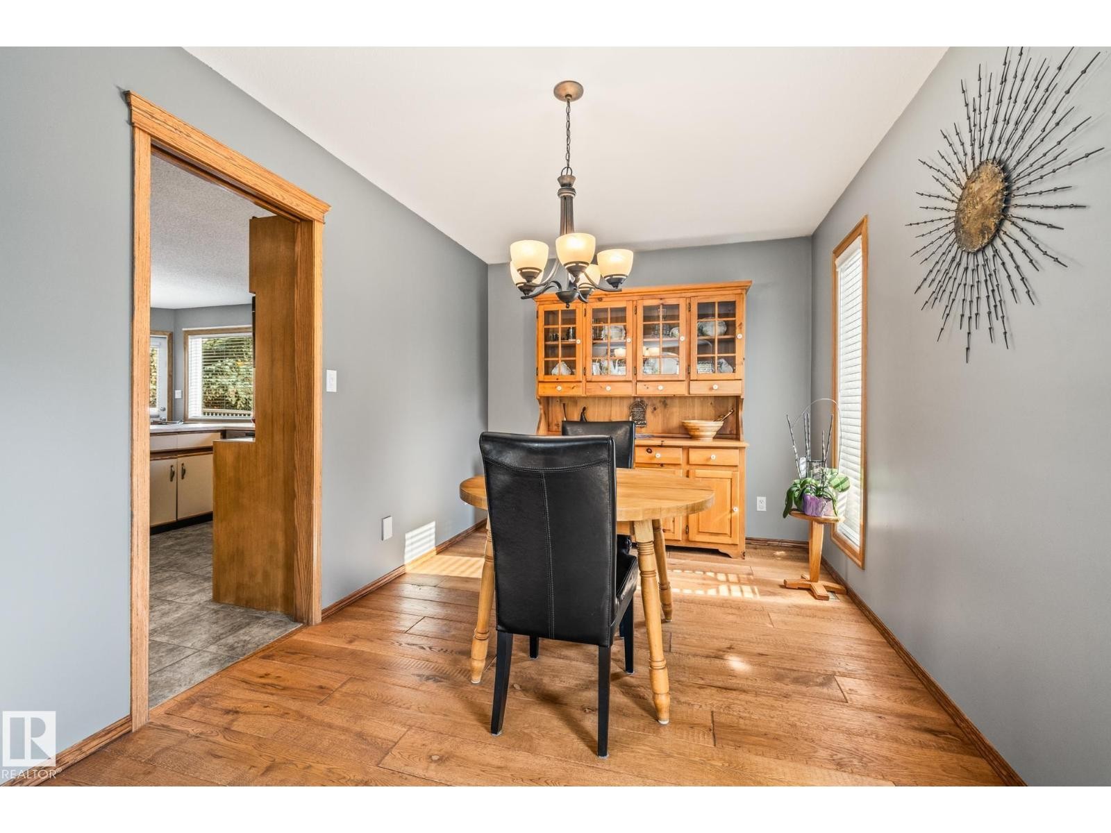 












3 HARNOIS PL

,
St. Albert,




Alberta
T8N5R2

