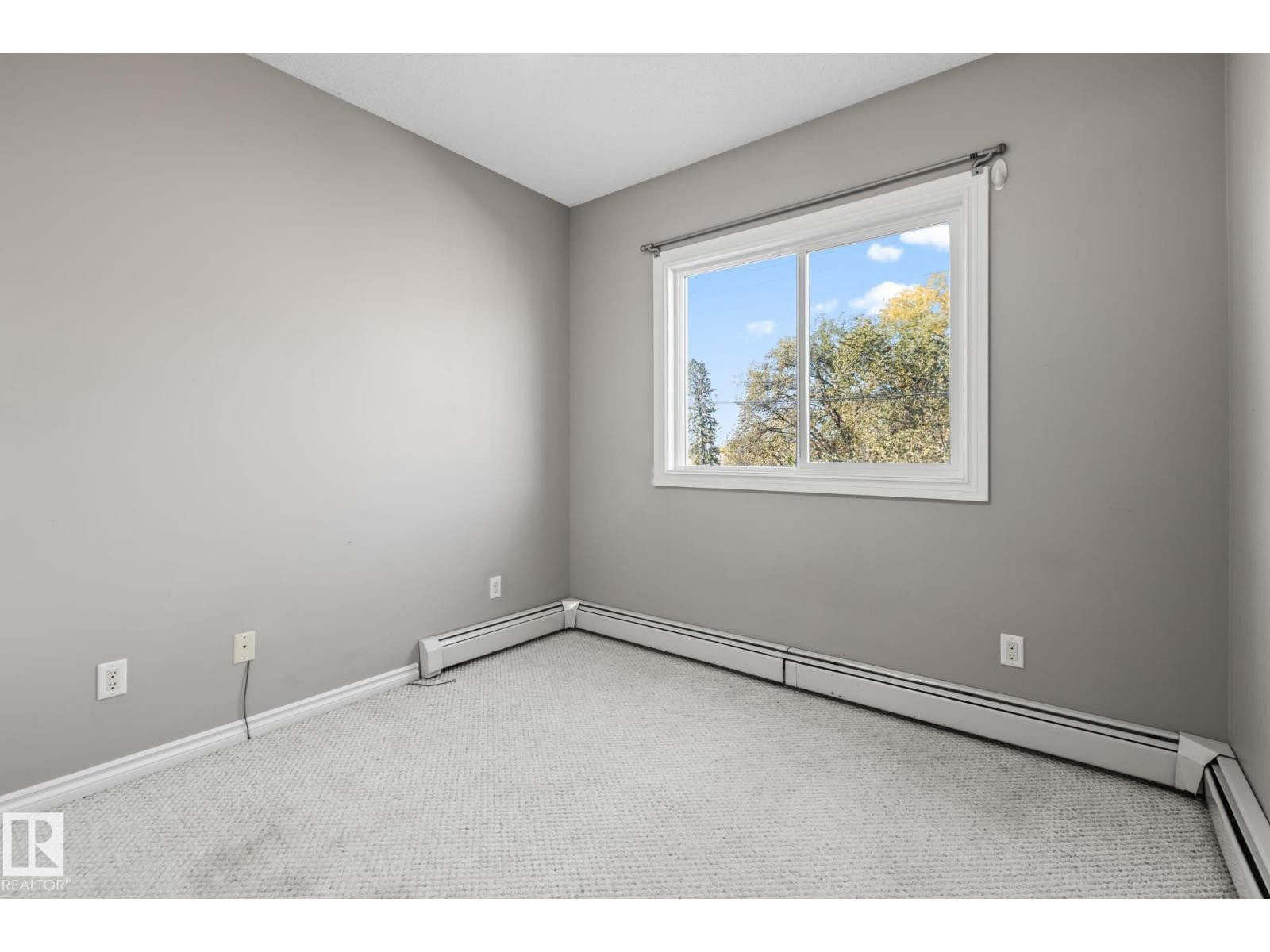 












#303 10118 95 ST NW

,
Edmonton,




Alberta
T5H4R6

