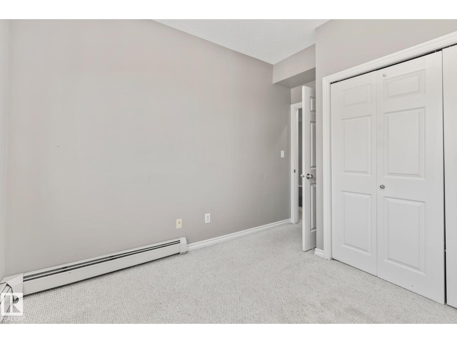 












#303 10118 95 ST NW

,
Edmonton,




Alberta
T5H4R6

