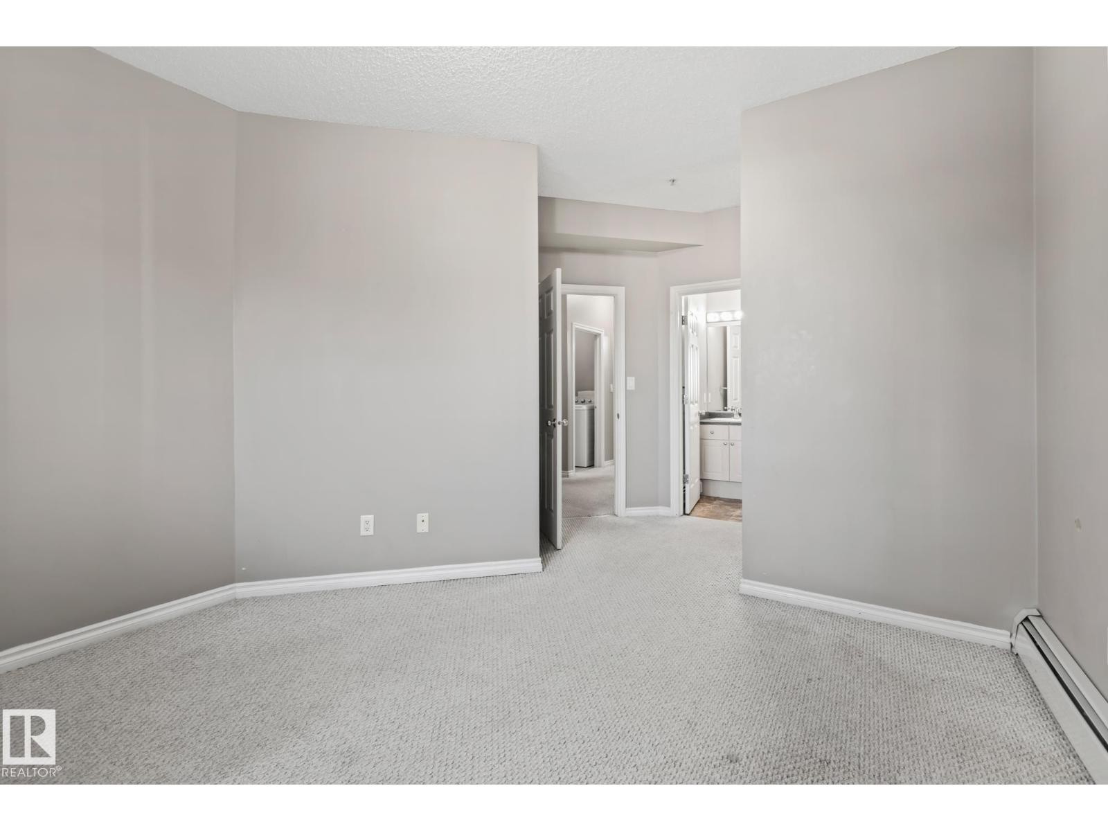 












#303 10118 95 ST NW

,
Edmonton,




Alberta
T5H4R6

