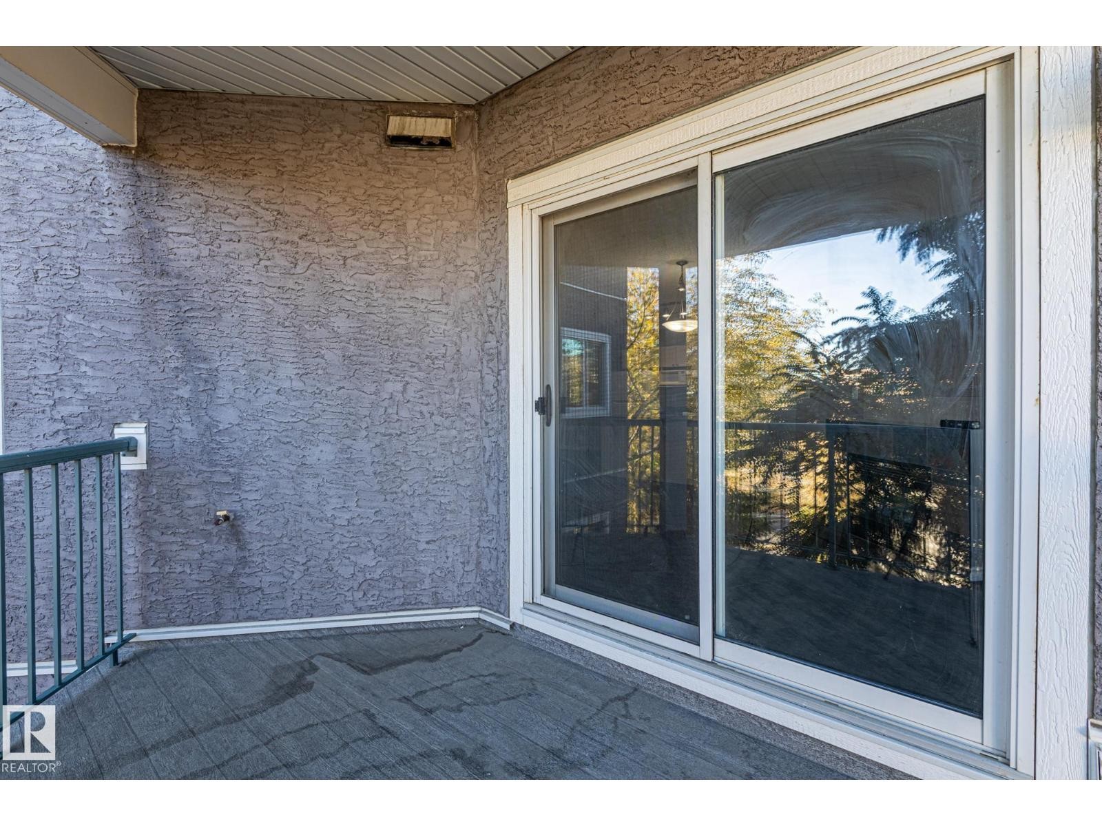 












#303 10118 95 ST NW

,
Edmonton,




Alberta
T5H4R6

