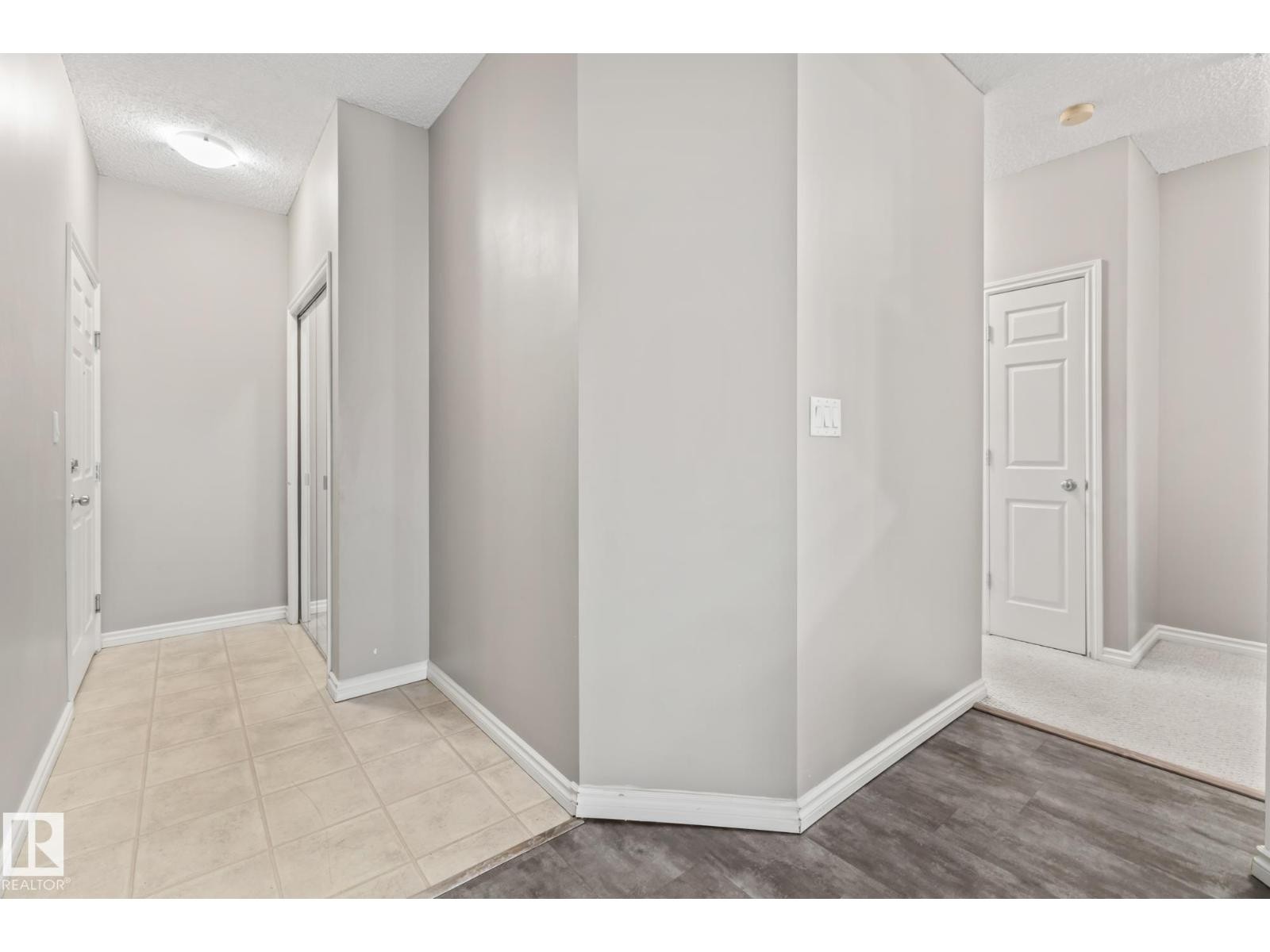 












#303 10118 95 ST NW

,
Edmonton,




Alberta
T5H4R6

