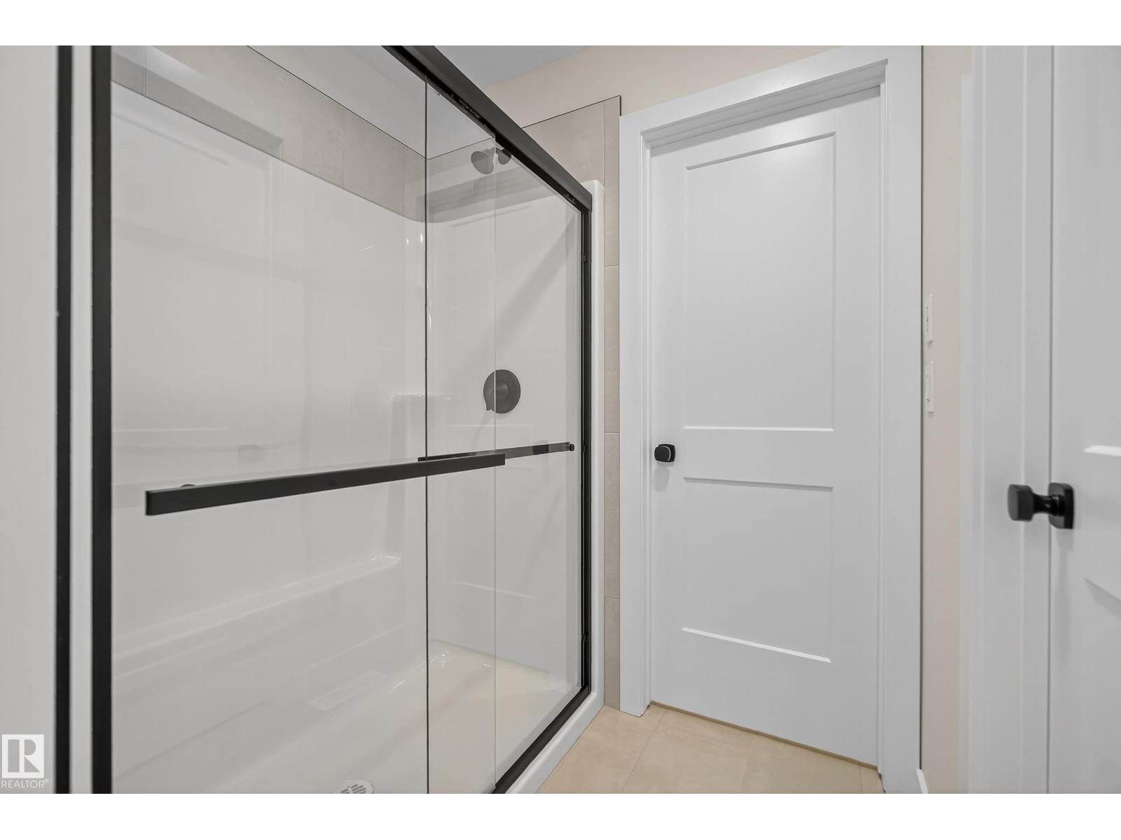 












29 PRESCOTT CL

,
Spruce Grove,




Alberta
T7X0R3

