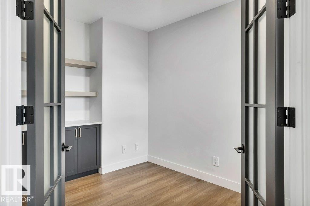 












19 Norwyck WY

,
Spruce Grove,




Alberta
T7X3G5

