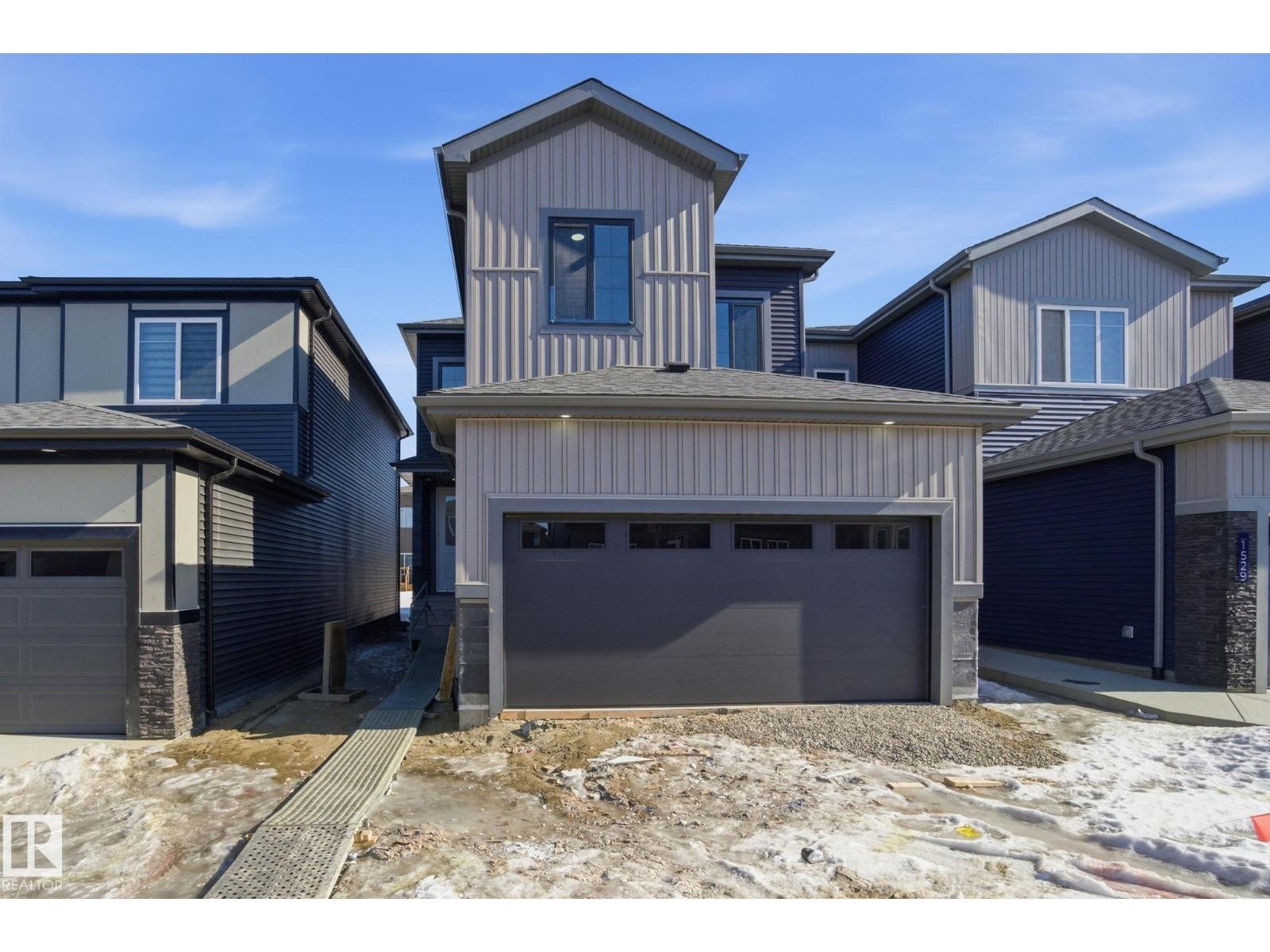 












1527 SISKIN LINK LI NW

,
Edmonton,




Alberta
T5S0T9

