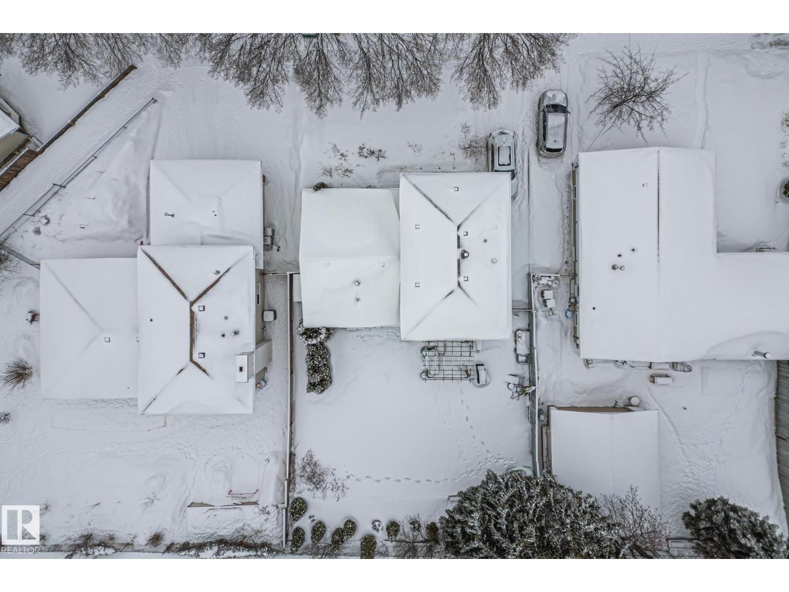 












25 BROADVIEW CR

,
St. Albert,




Alberta
T8N0B1

