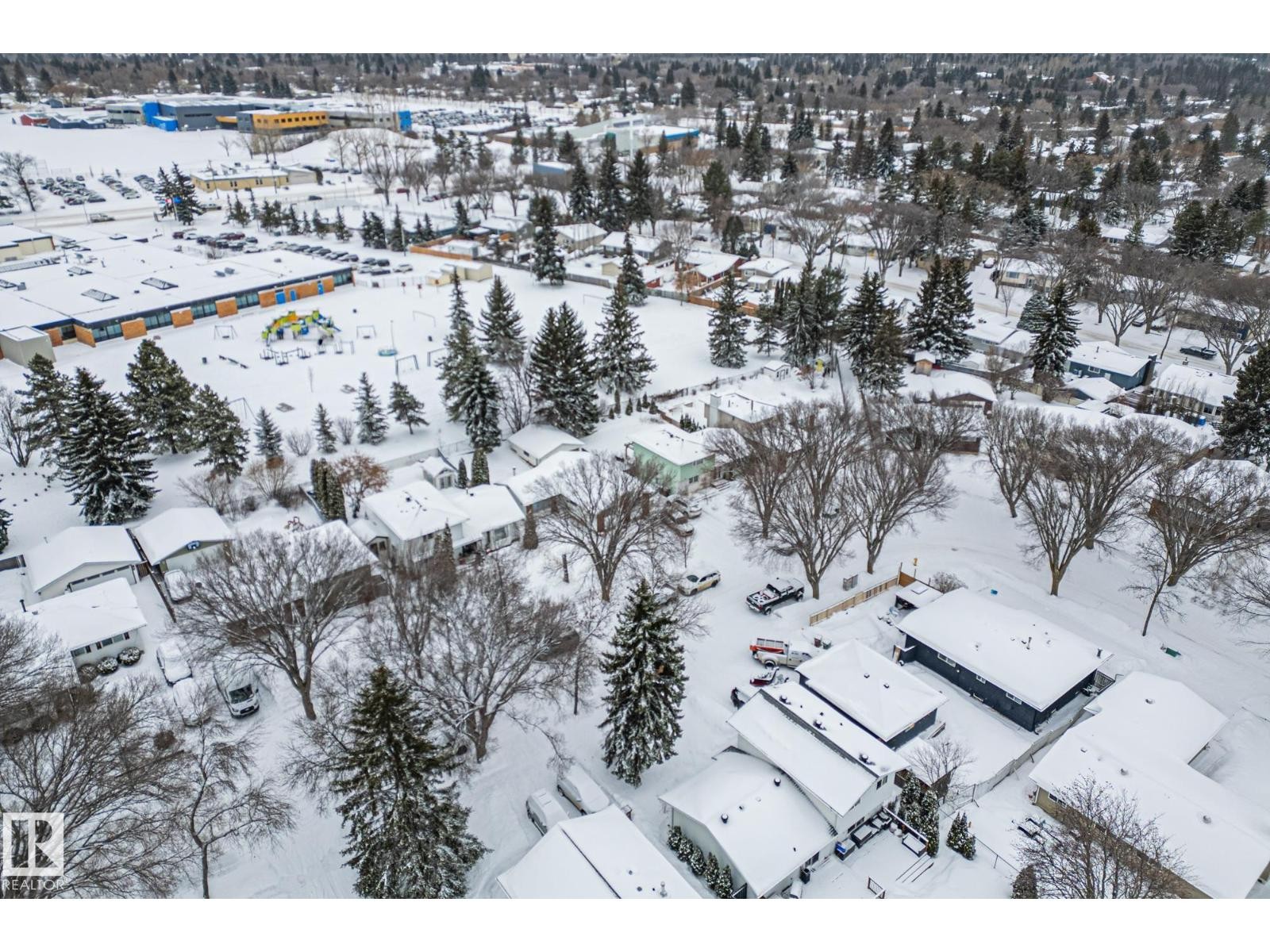 












25 BROADVIEW CR

,
St. Albert,




Alberta
T8N0B1

