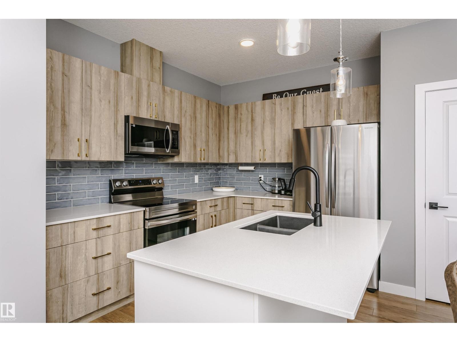 












354 GENESIS VI

,
Stony Plain,




Alberta
T7Z0J6

