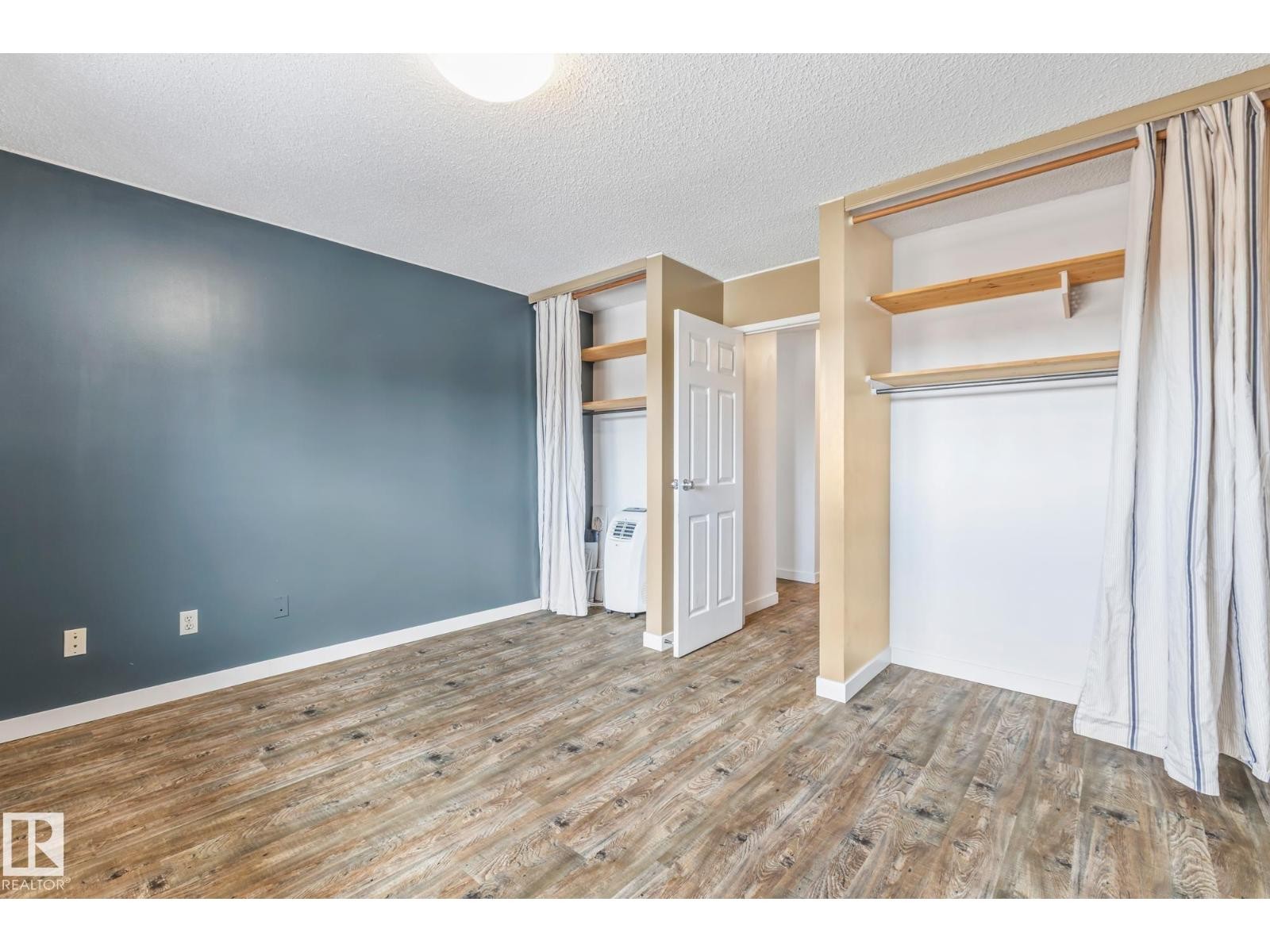 












#403 57 BROWN ST

,
Stony Plain,




Alberta
T7Z1P3

