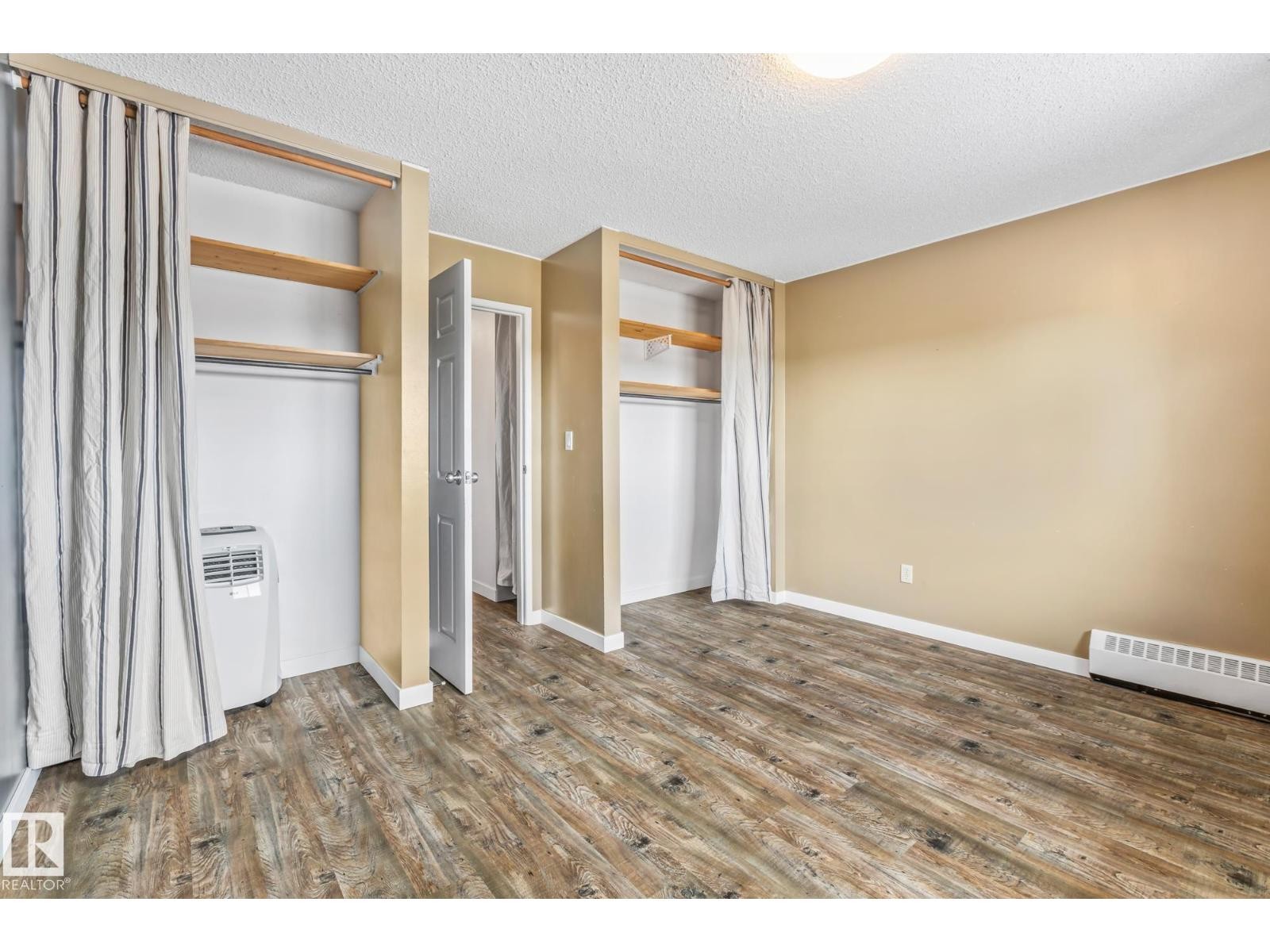 












#403 57 BROWN ST

,
Stony Plain,




Alberta
T7Z1P3

