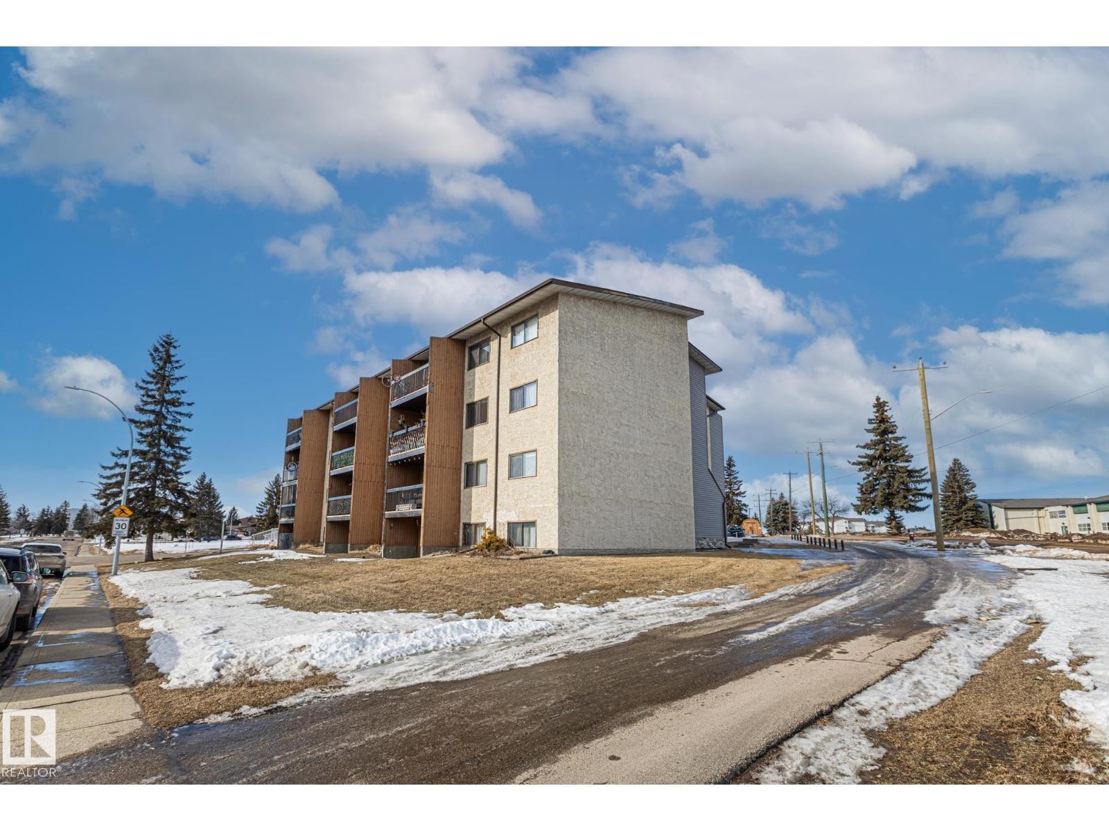 












#403 57 BROWN ST

,
Stony Plain,




Alberta
T7Z1P3

