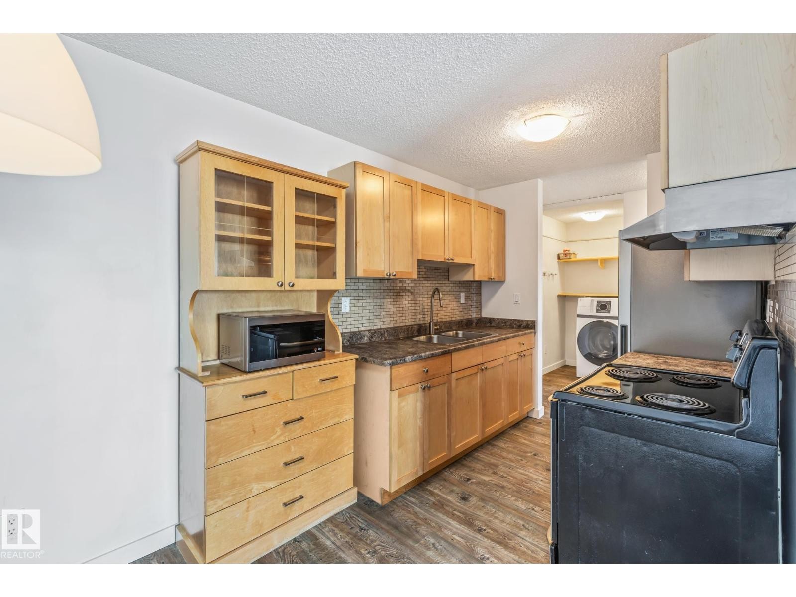 












#403 57 BROWN ST

,
Stony Plain,




Alberta
T7Z1P3

