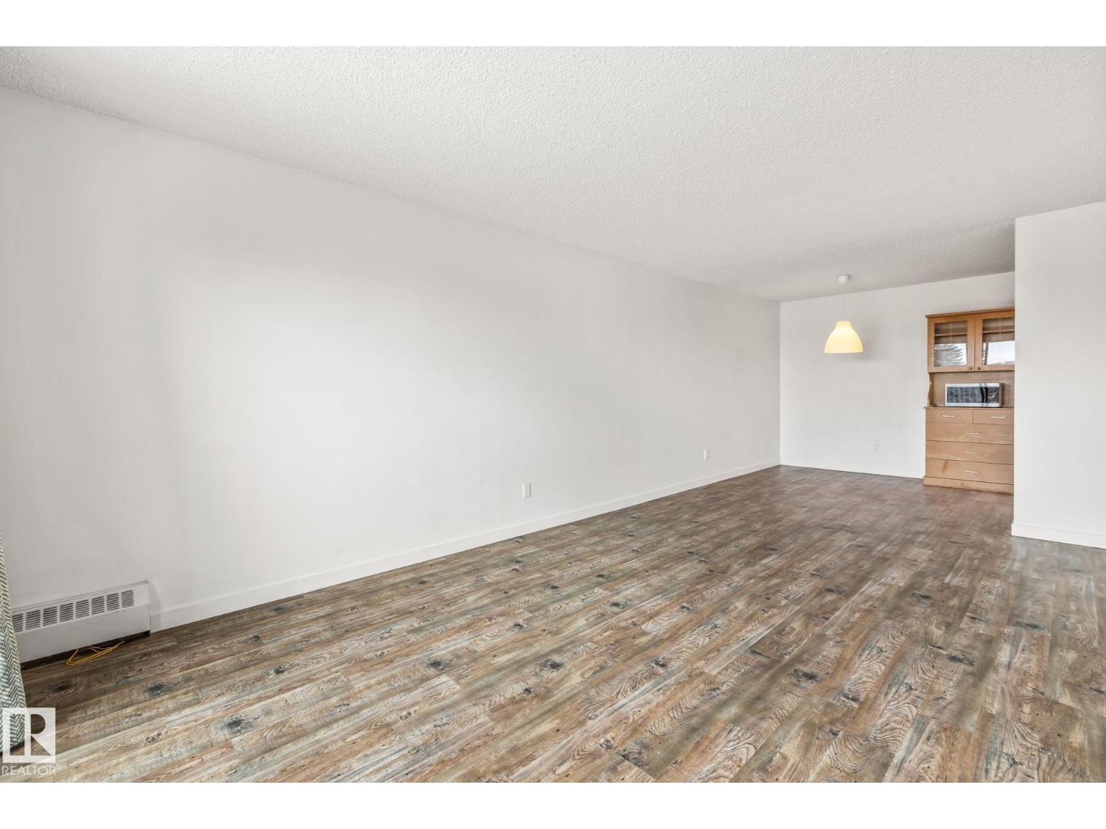 












#403 57 BROWN ST

,
Stony Plain,




Alberta
T7Z1P3

