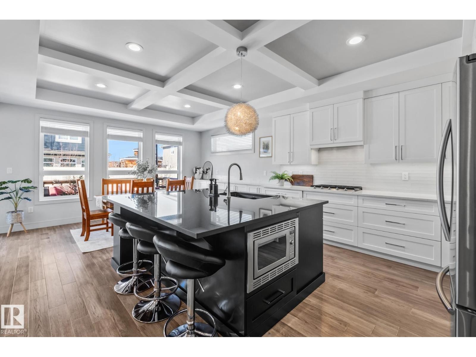 












25 ENCHANTED WAY

,
St. Albert,




Alberta
T8N7R5

