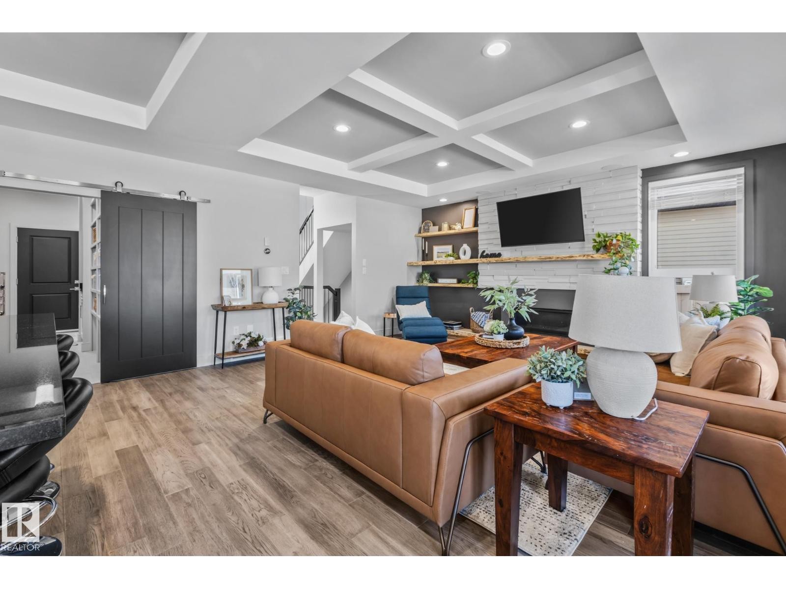 












25 ENCHANTED WAY

,
St. Albert,




Alberta
T8N7R5

