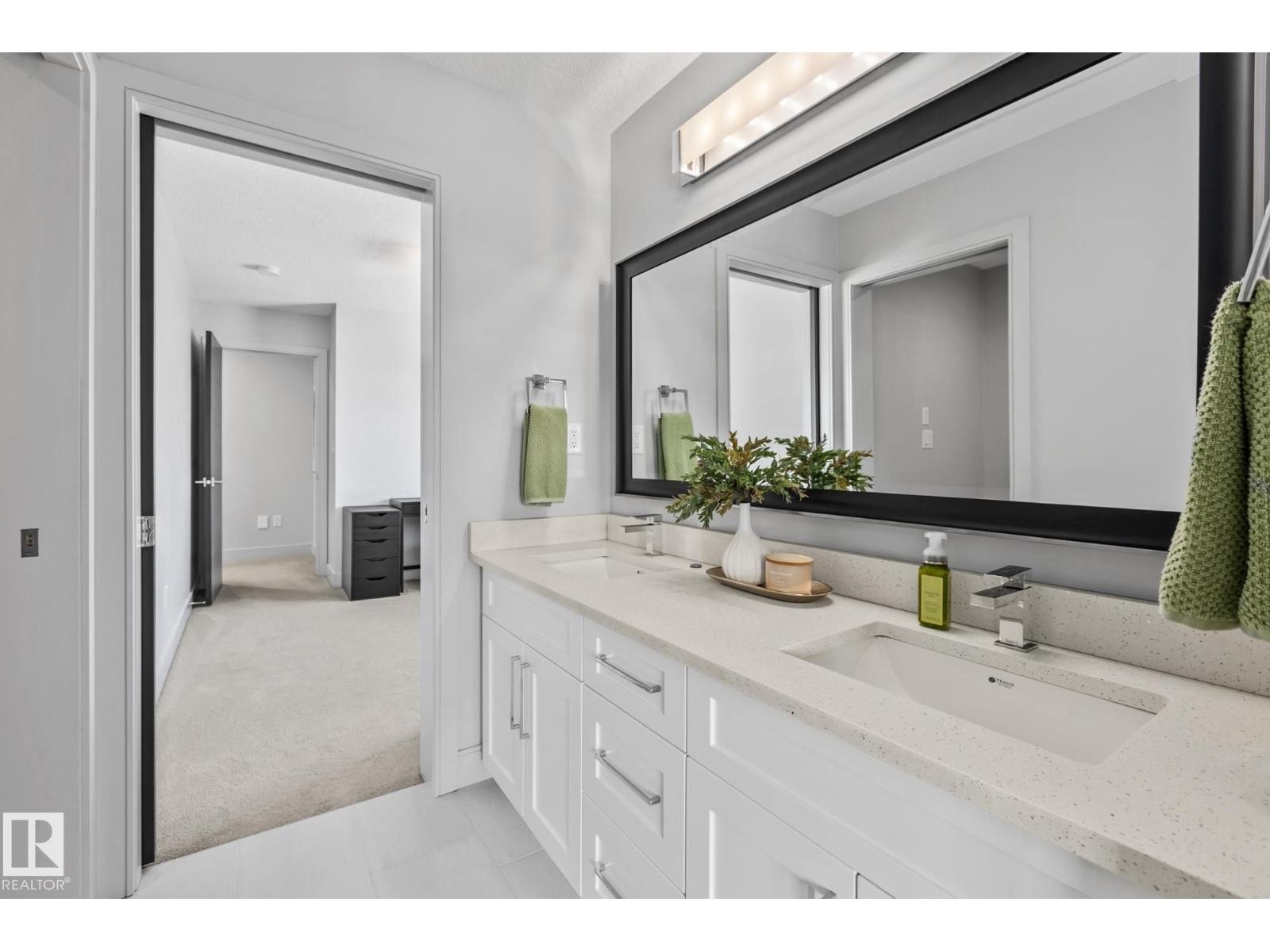 












25 ENCHANTED WAY

,
St. Albert,




Alberta
T8N7R5

