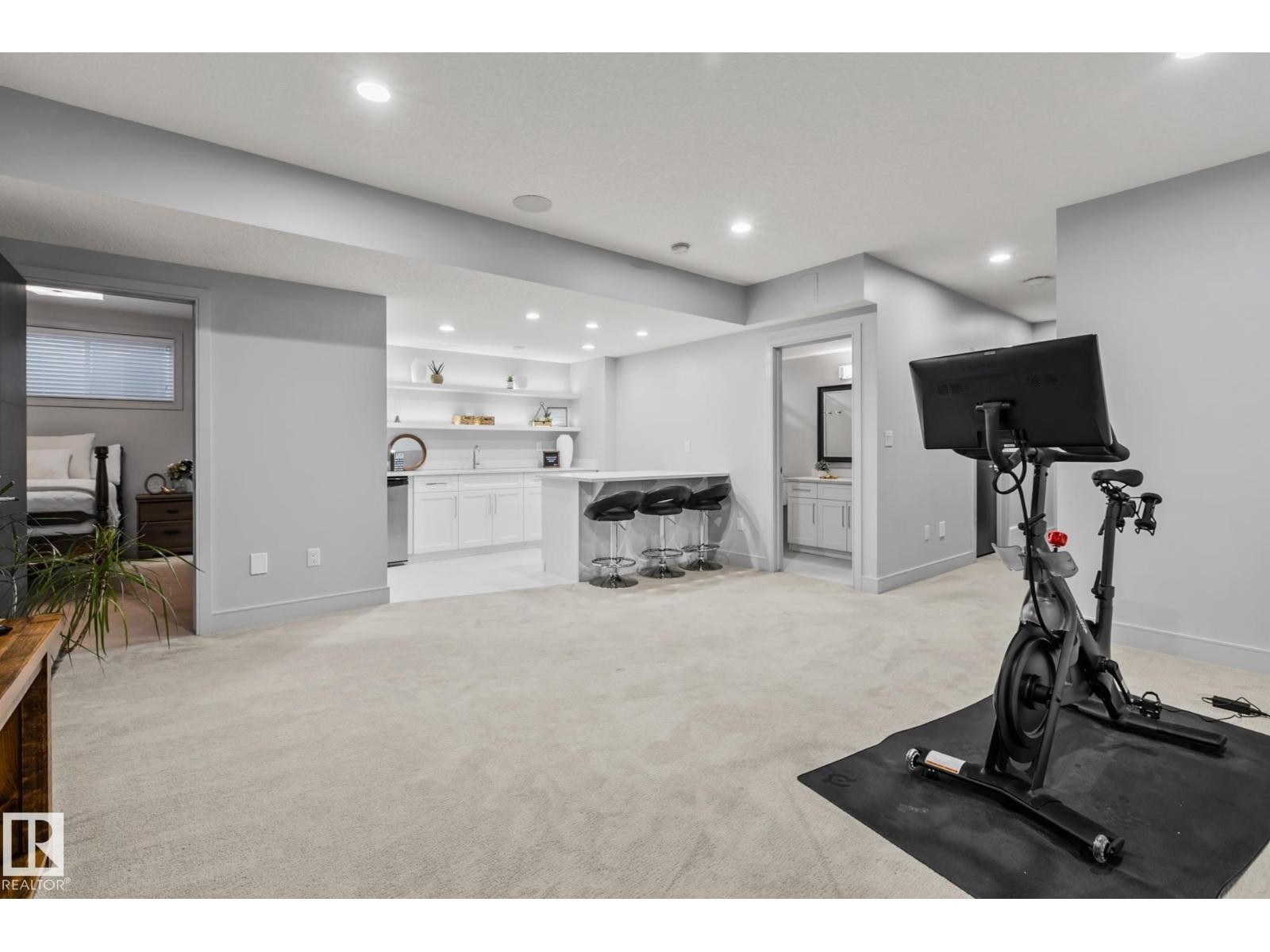 












25 ENCHANTED WAY

,
St. Albert,




Alberta
T8N7R5

