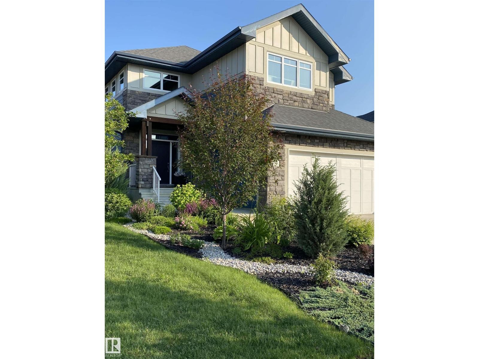 












25 ENCHANTED WAY

,
St. Albert,




Alberta
T8N7R5

