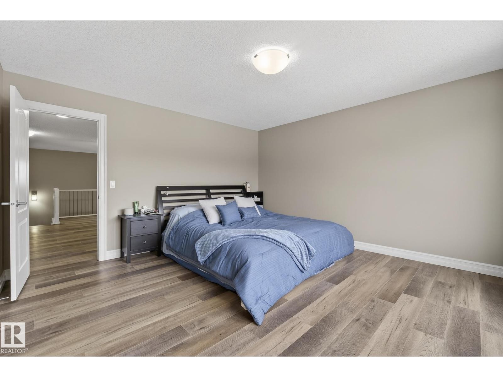 












12152 172 AV NW

,
Edmonton,




Alberta
T5X0H3

