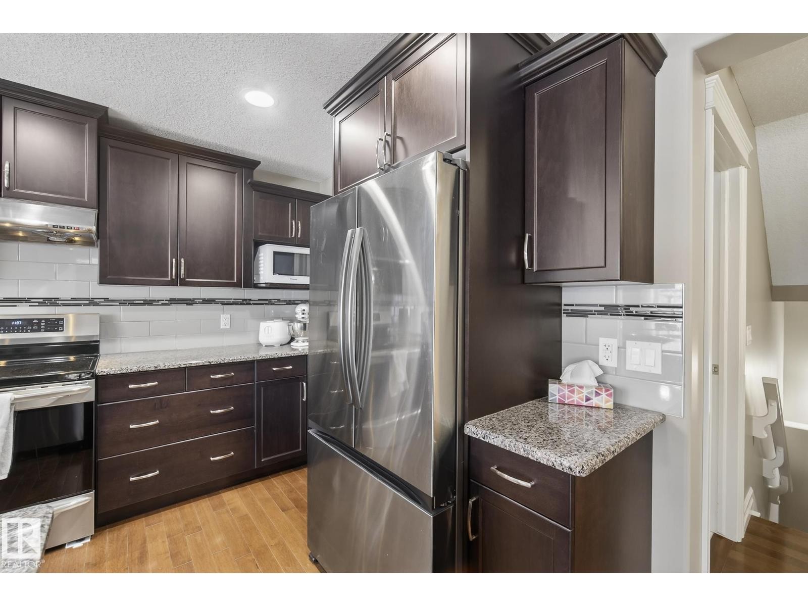 












12152 172 AV NW

,
Edmonton,




Alberta
T5X0H3

