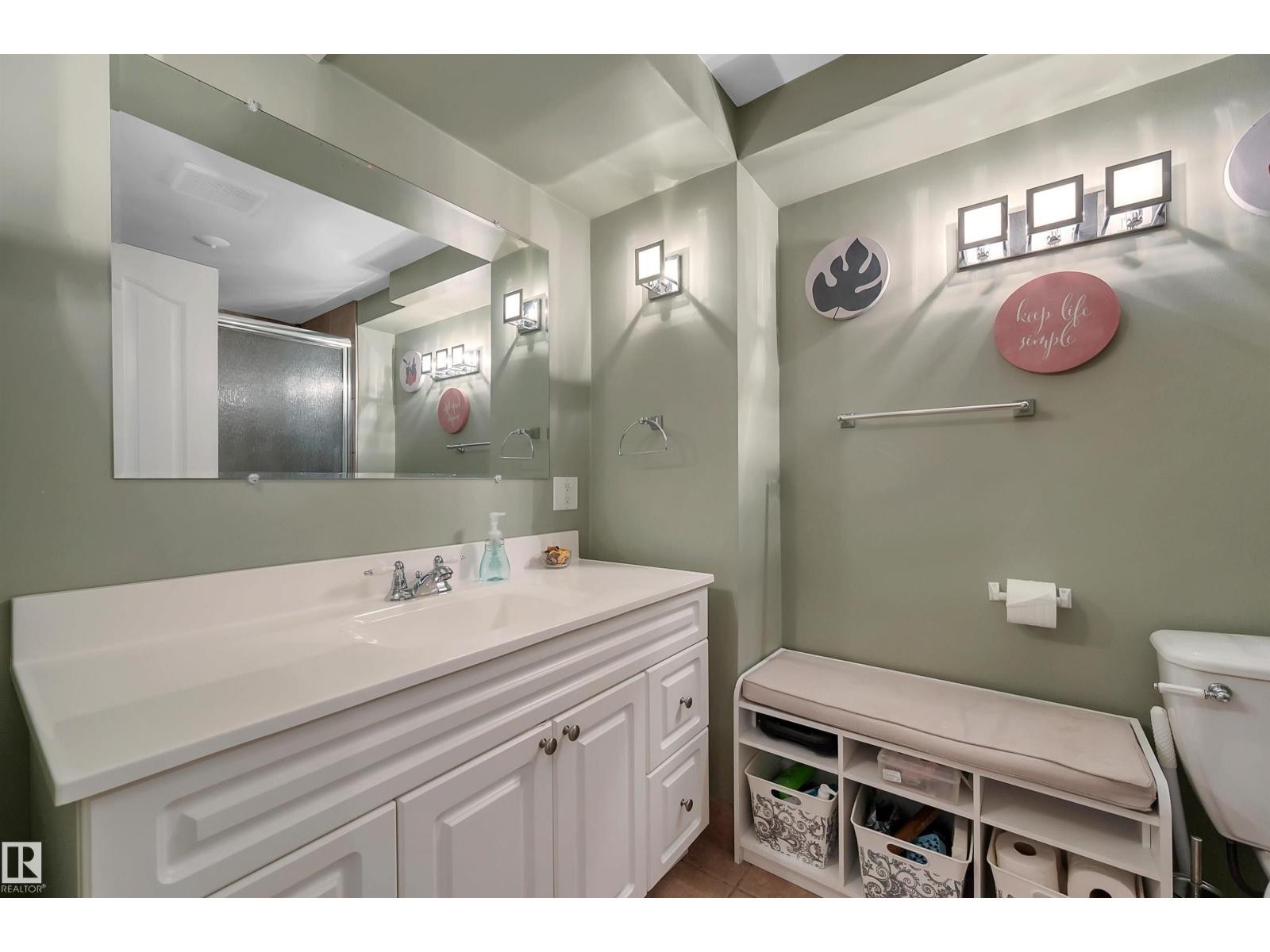 












34 WALDEN CR

,
St. Albert,




Alberta
T8N3V2

