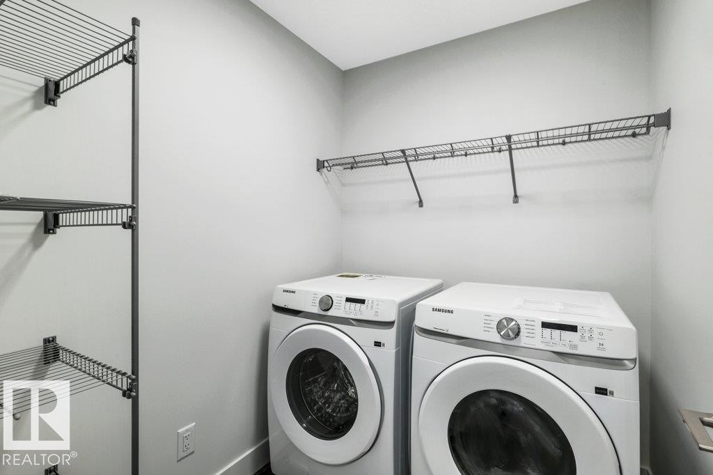 












13 HILLWOOD TC

,
Spruce Grove,




Alberta
T7X0X4

