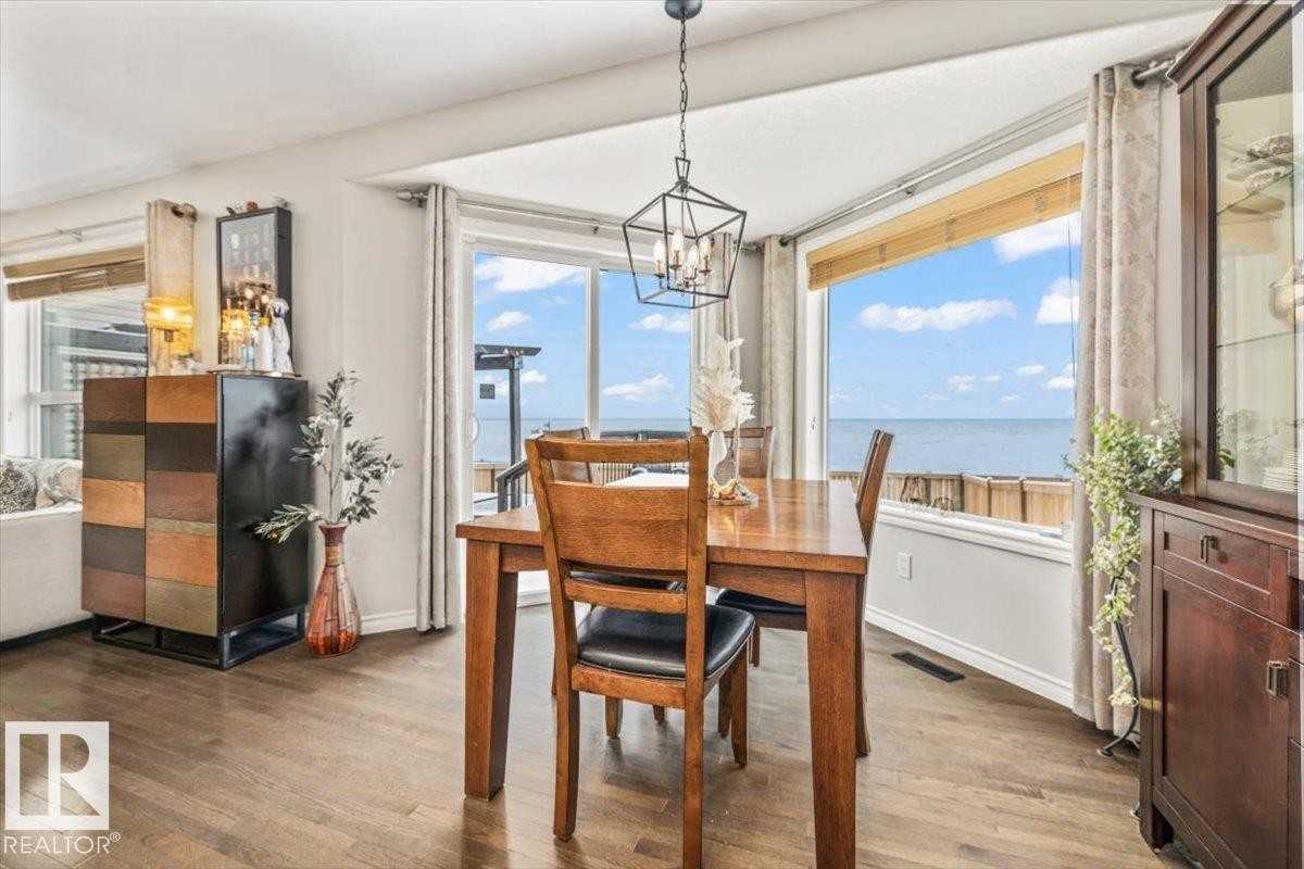 












50 NAPOLEON CR

,
St. Albert,




Alberta
T8N1C8

