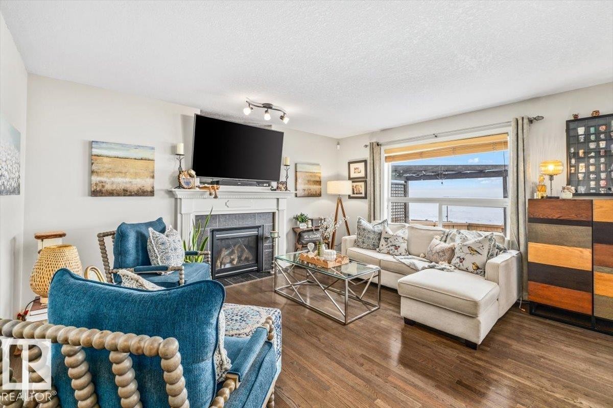 












50 NAPOLEON CR

,
St. Albert,




Alberta
T8N1C8

