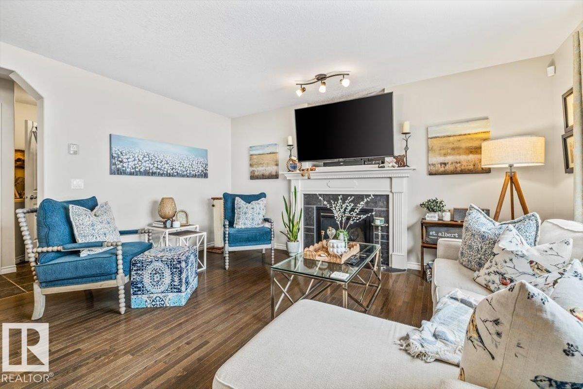 












50 NAPOLEON CR

,
St. Albert,




Alberta
T8N1C8

