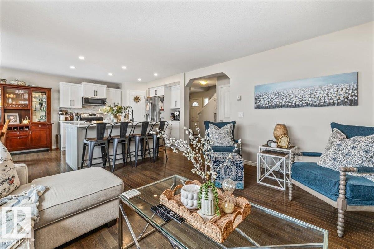 












50 NAPOLEON CR

,
St. Albert,




Alberta
T8N1C8

