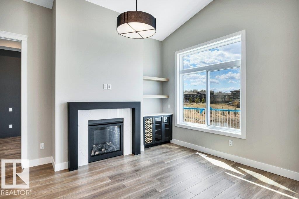 












15 Norwyck WY

,
Spruce Grove,




Alberta
T7X3G5

