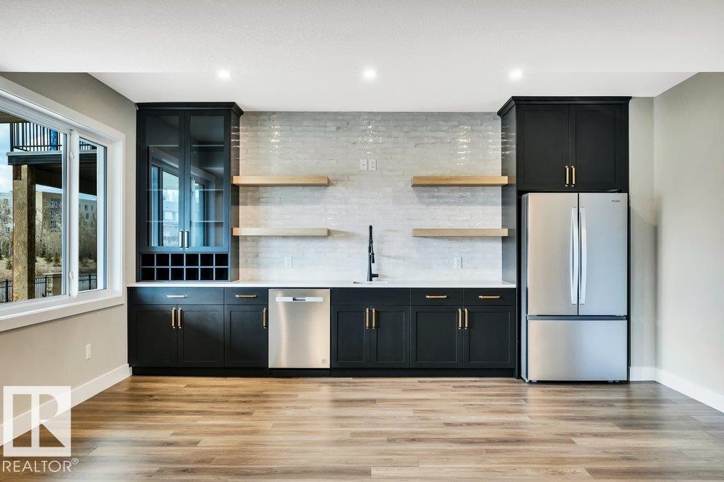 












15 Norwyck WY

,
Spruce Grove,




Alberta
T7X3G5

