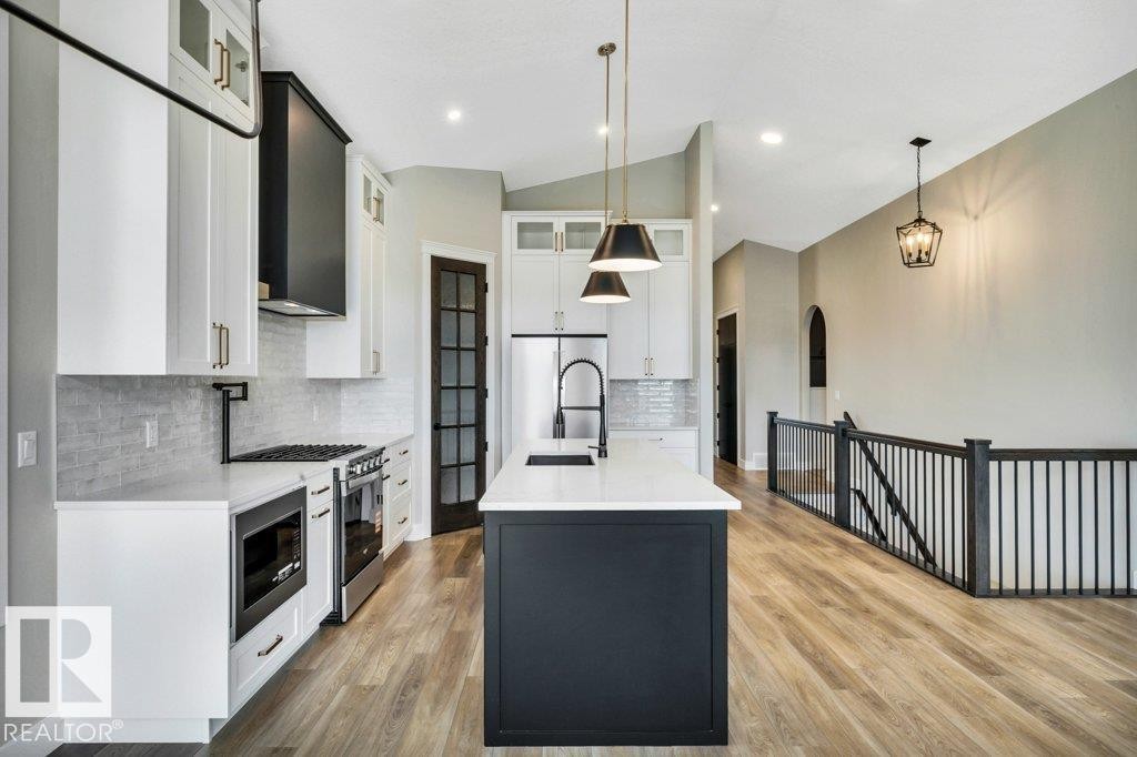 












15 Norwyck WY

,
Spruce Grove,




Alberta
T7X3G5

