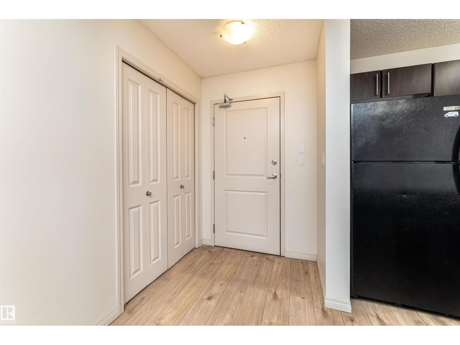 












#108 103 AMBLESIDE DR SW

,
Edmonton,




Alberta
T6W0J4

