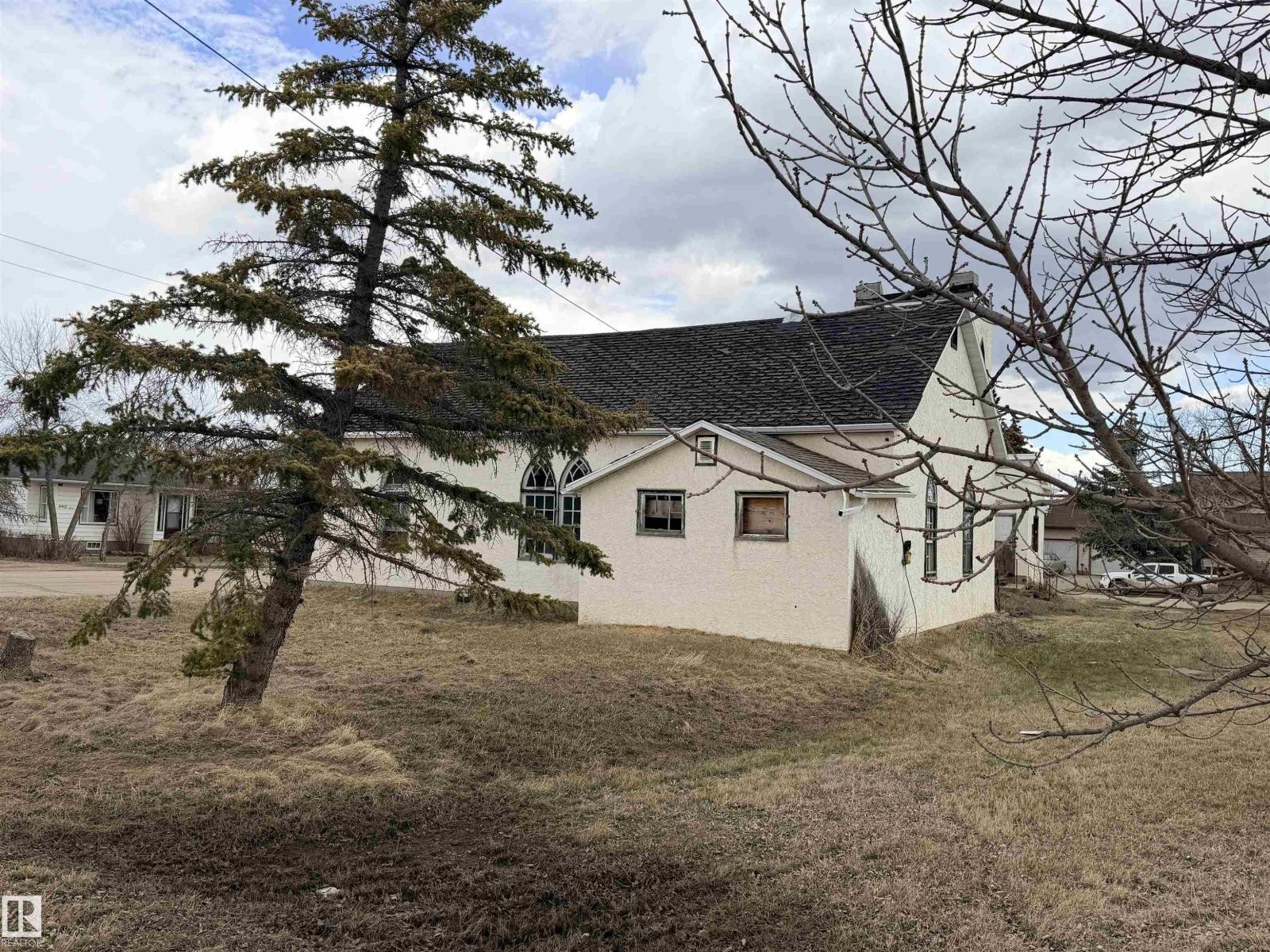 












5036 49 ST

,
Clyde,




Alberta
T0G0P0

