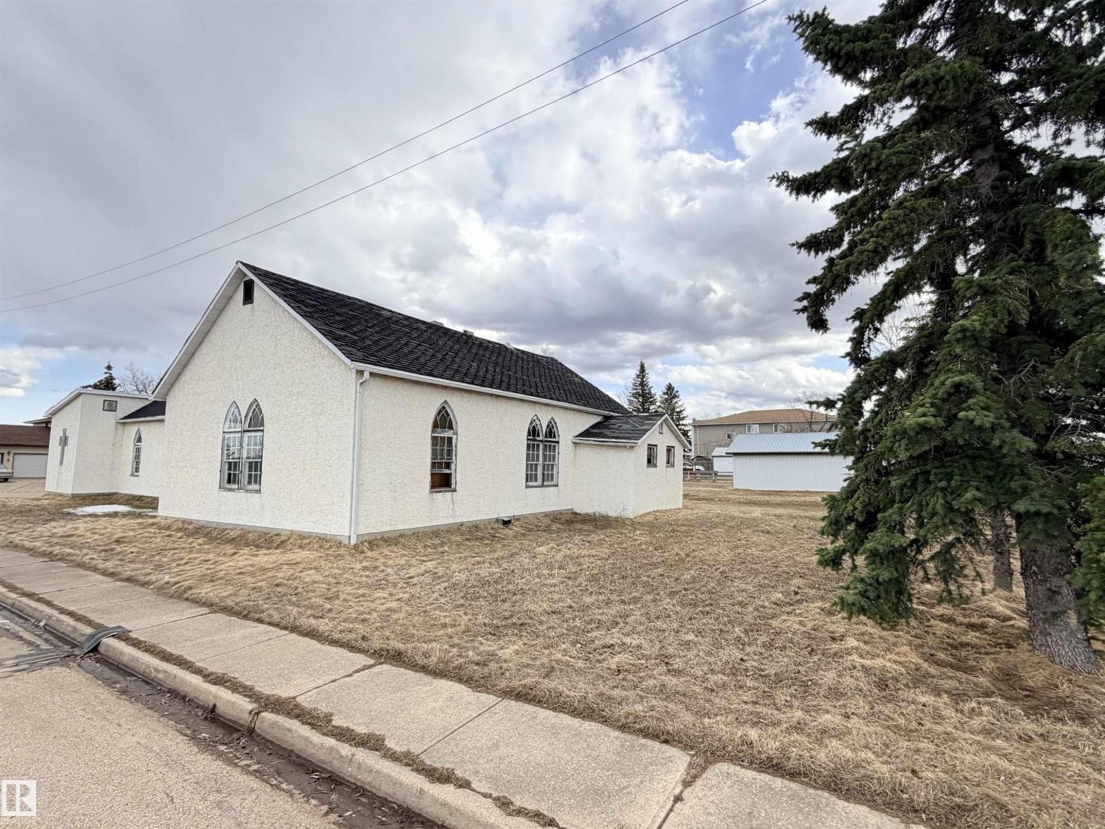 












5036 49 ST

,
Clyde,




Alberta
T0G0P0

