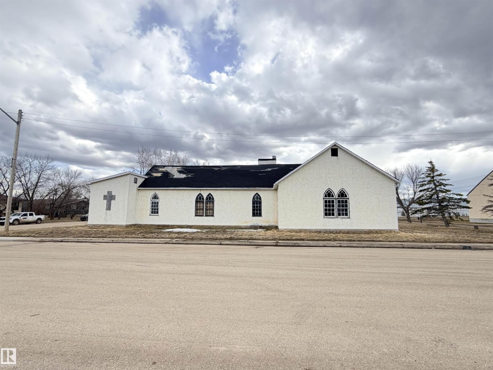 












5036 49 ST

,
Clyde,




Alberta
T0G0P0

