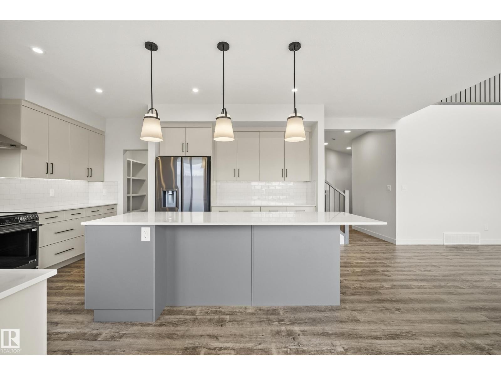 












31 PRESCOTT CL

,
Spruce Grove,




Alberta
T7X0R3

