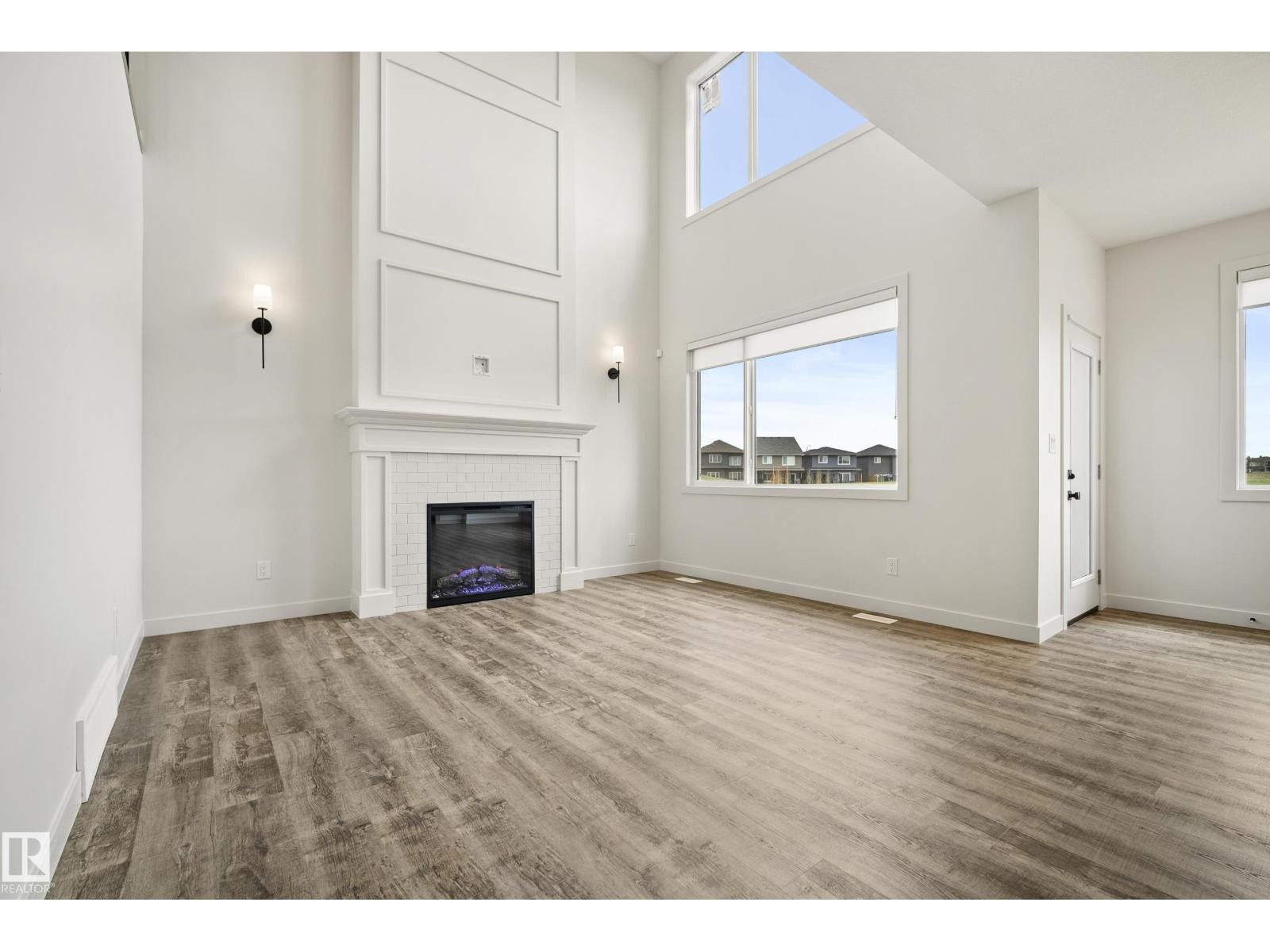 












31 PRESCOTT CL

,
Spruce Grove,




Alberta
T7X0R3

