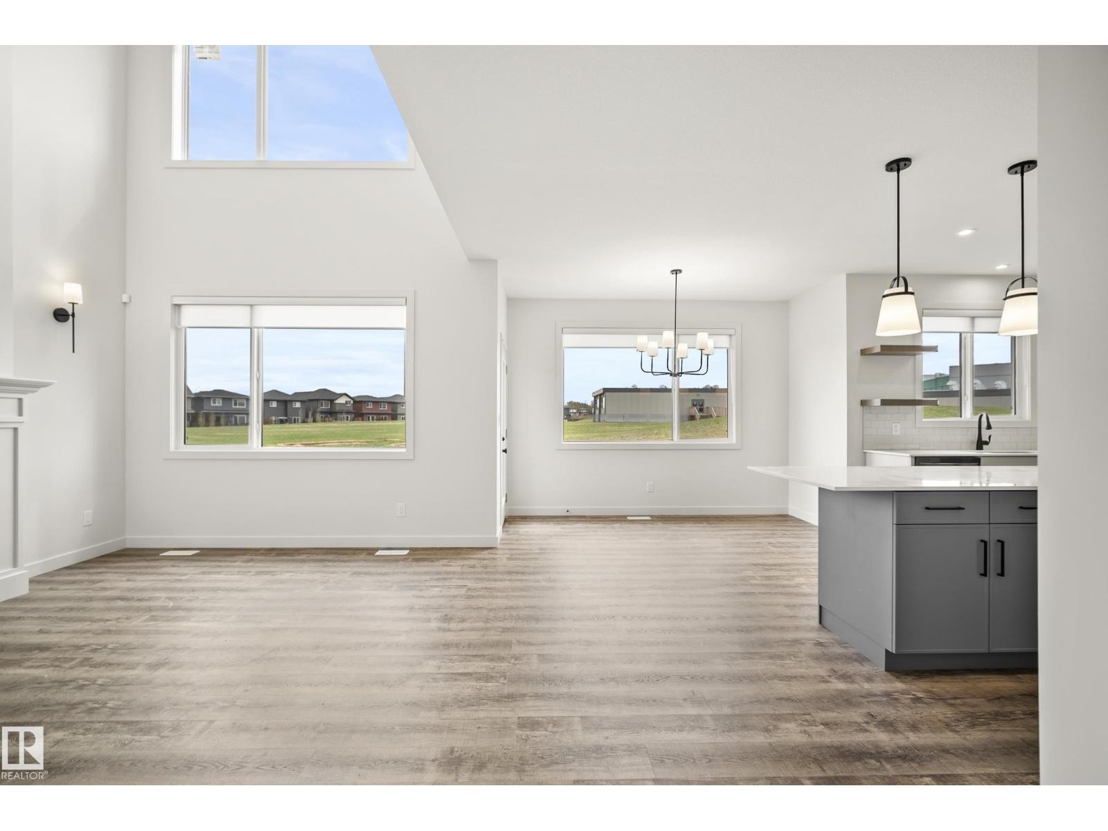 












31 PRESCOTT CL

,
Spruce Grove,




Alberta
T7X0R3

