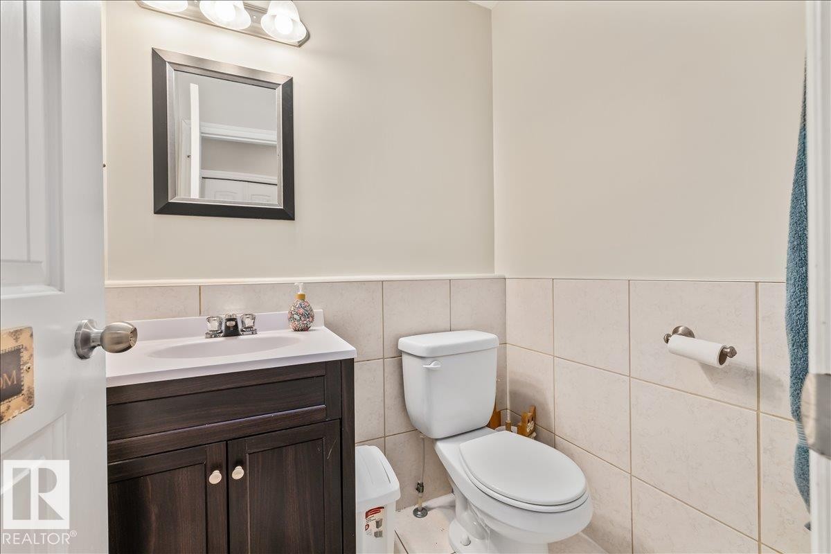 












76 NAPOLEON CR

,
St. Albert,




Alberta
T8N1C8

