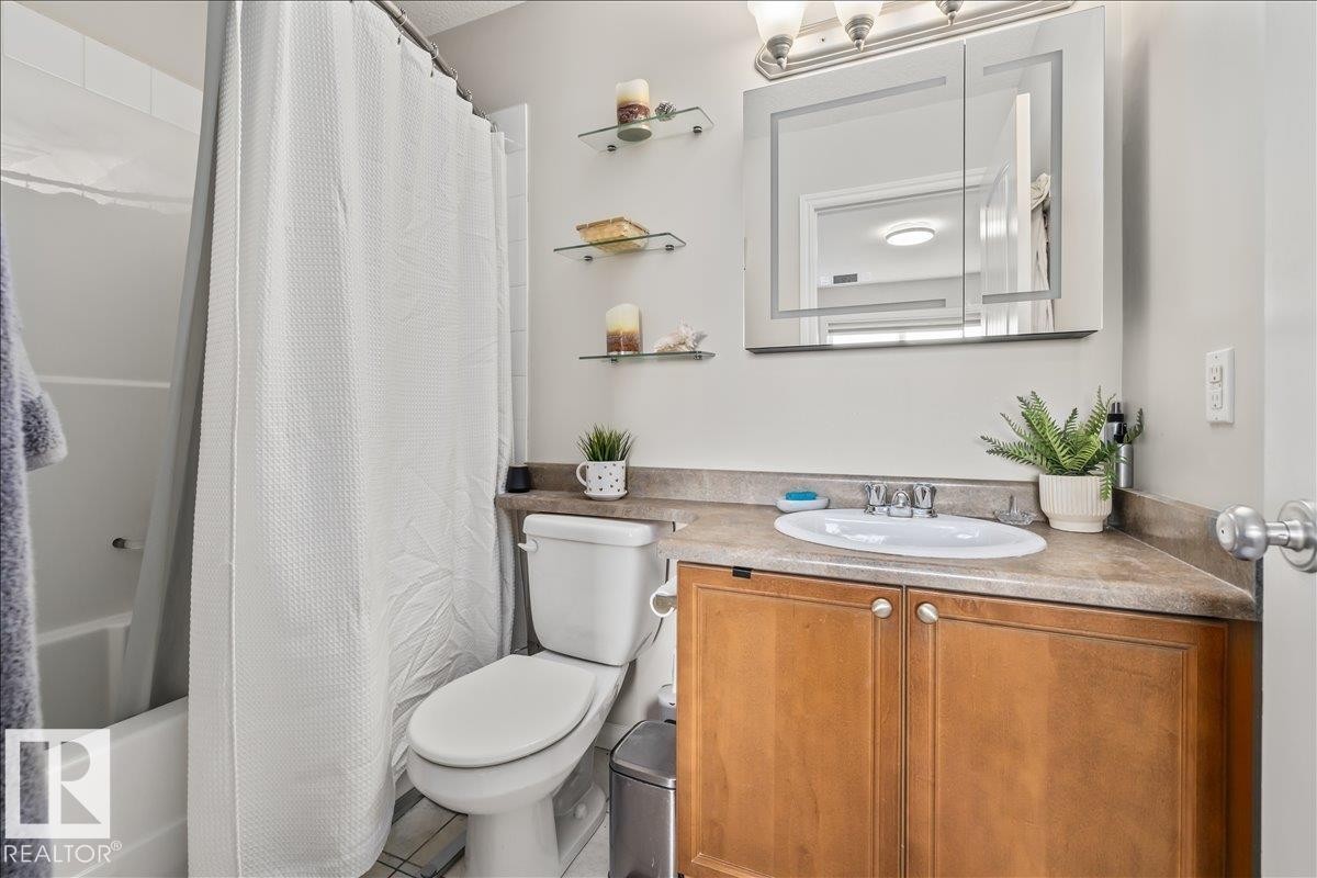 












76 NAPOLEON CR

,
St. Albert,




Alberta
T8N1C8

