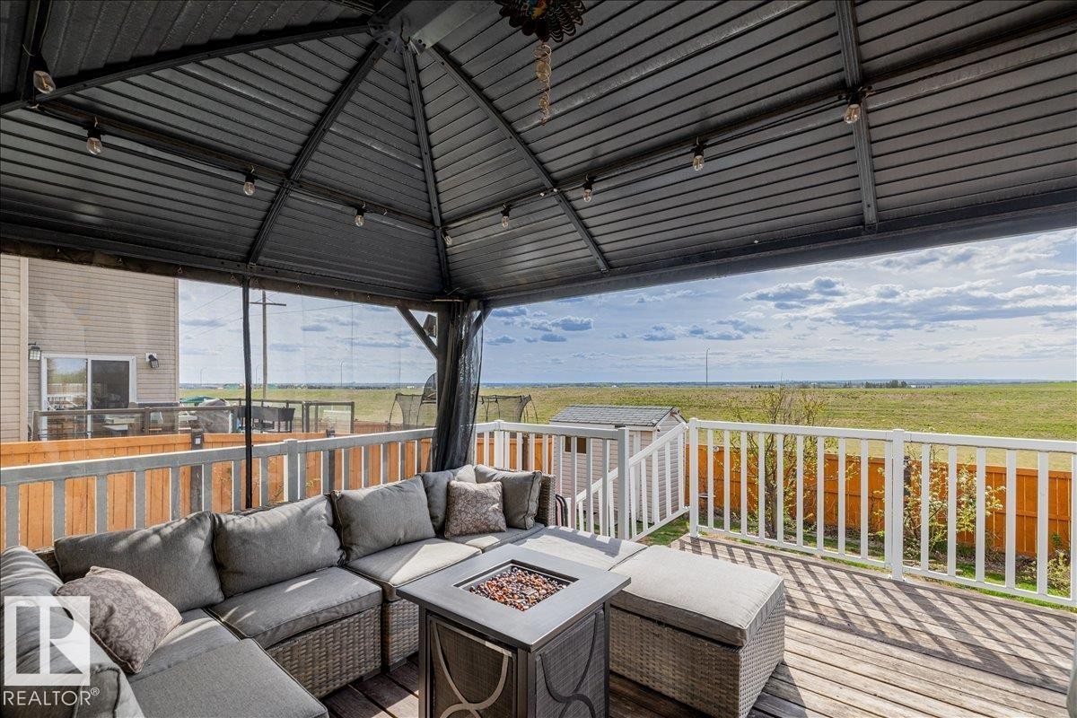 












76 NAPOLEON CR

,
St. Albert,




Alberta
T8N1C8


