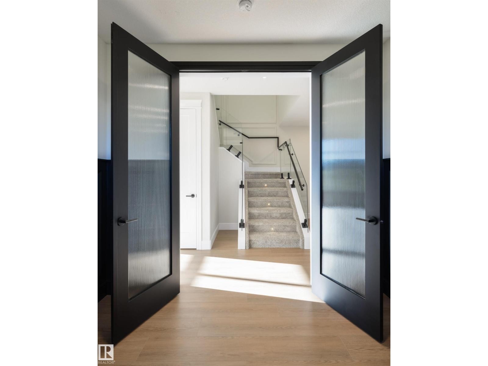












1311 Hawks Ridge Link NW

,
Edmonton,




Alberta
T5S0X5

