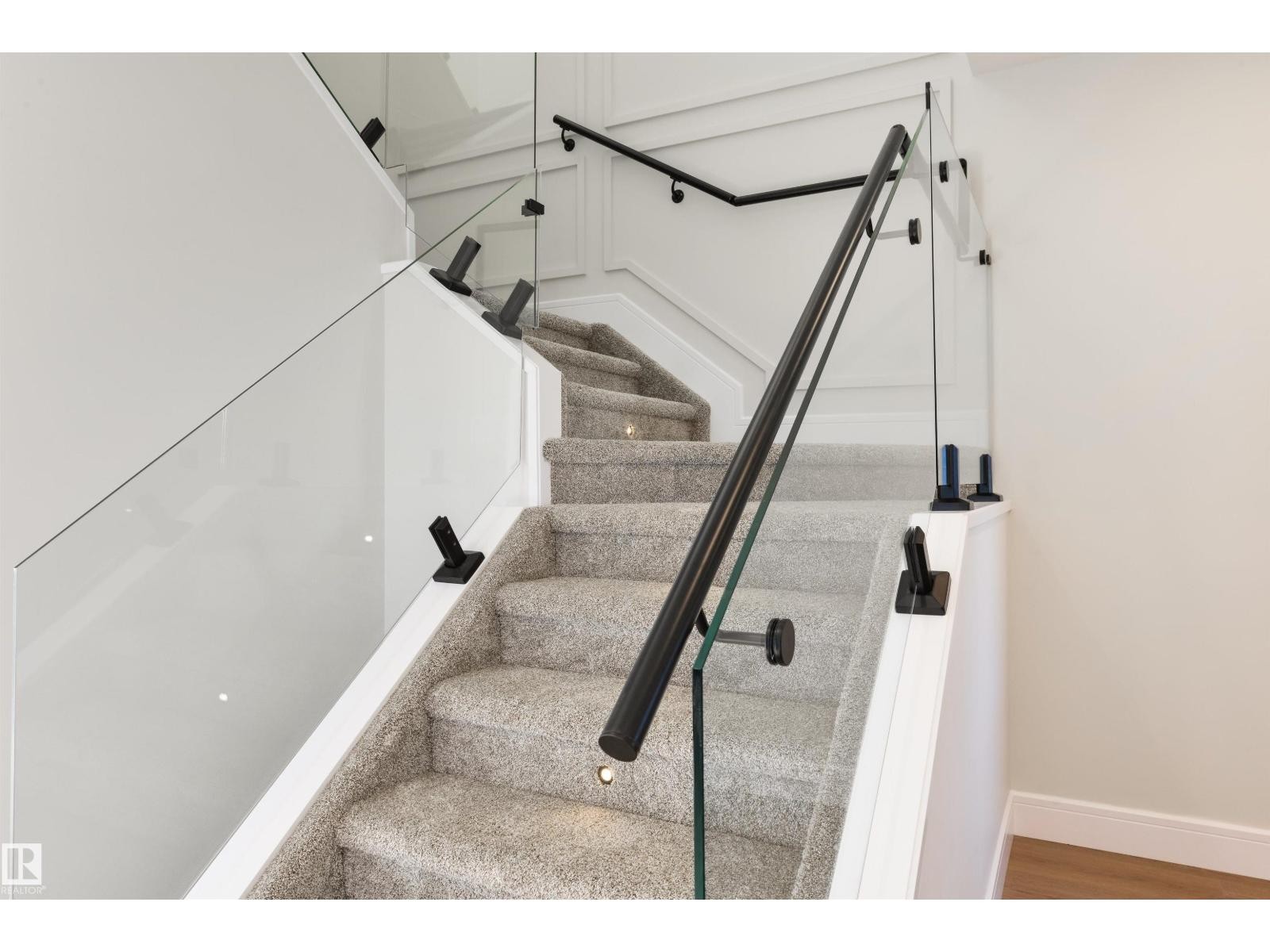 












1311 Hawks Ridge Link NW

,
Edmonton,




Alberta
T5S0X5

