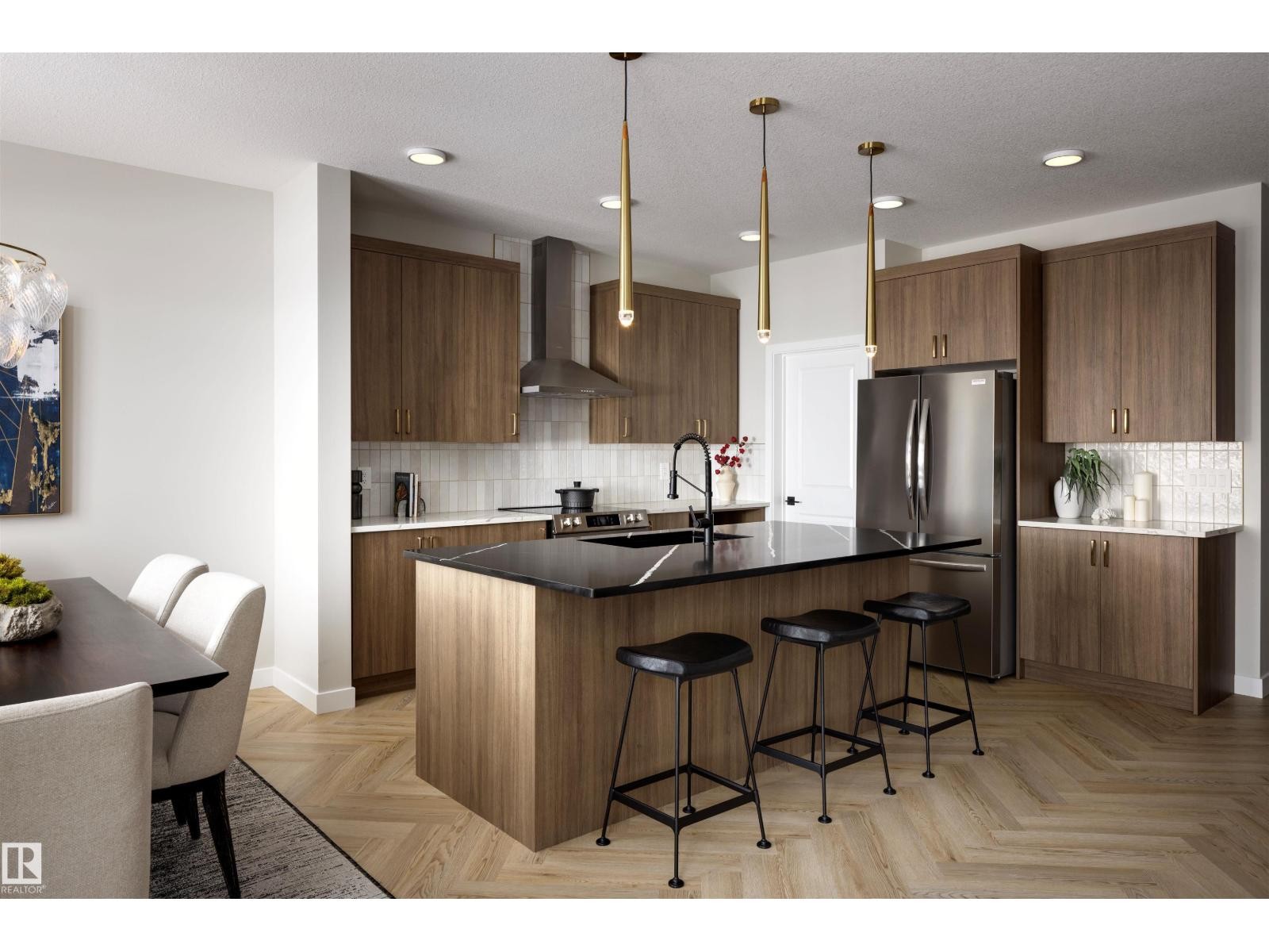 












16 Clichy CL

,
St. Albert,




Alberta
T8T2E3


