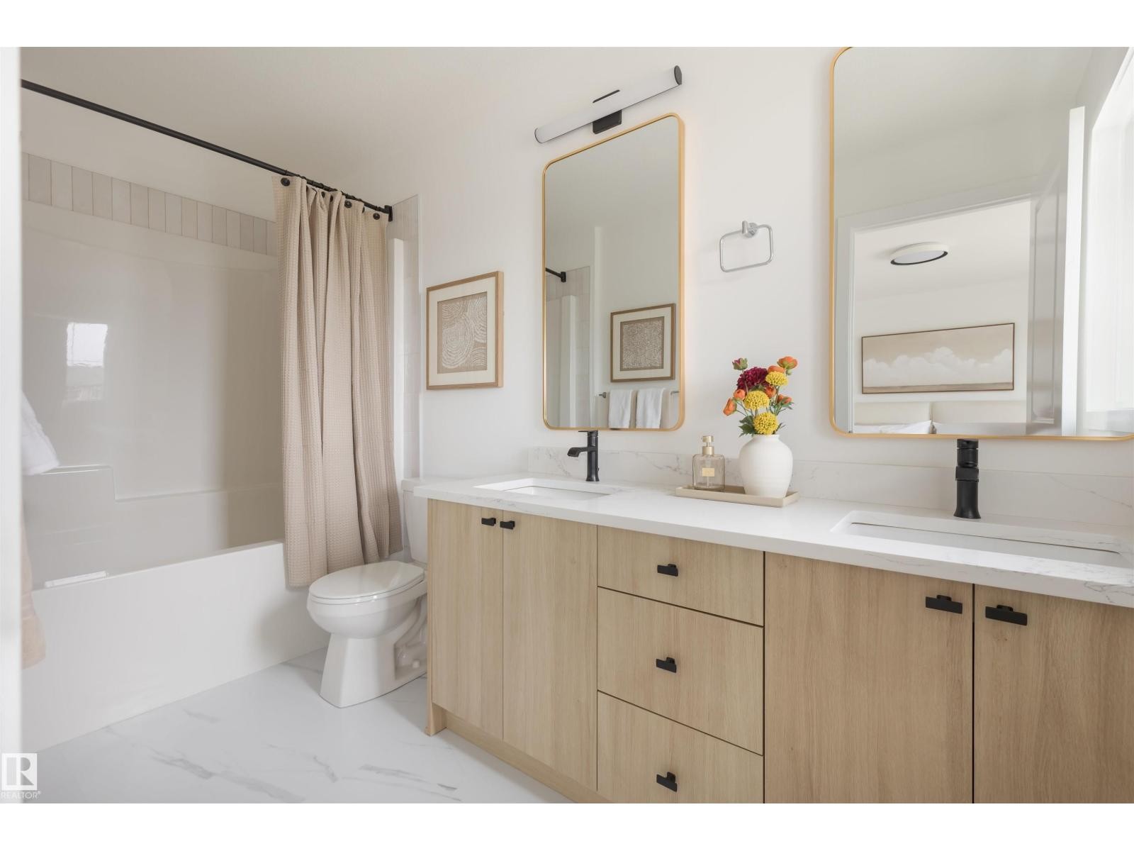 












16 Clichy CL

,
St. Albert,




Alberta
T8T2E3

