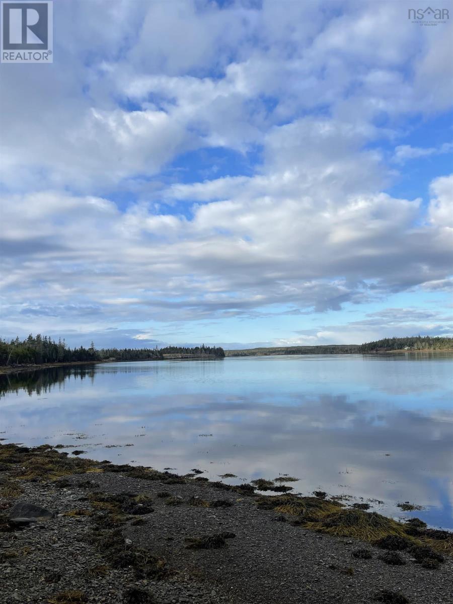 












21-2 West Liscomb Point Road

,
West Liscomb,







Nova Scotia
B0J2A0

